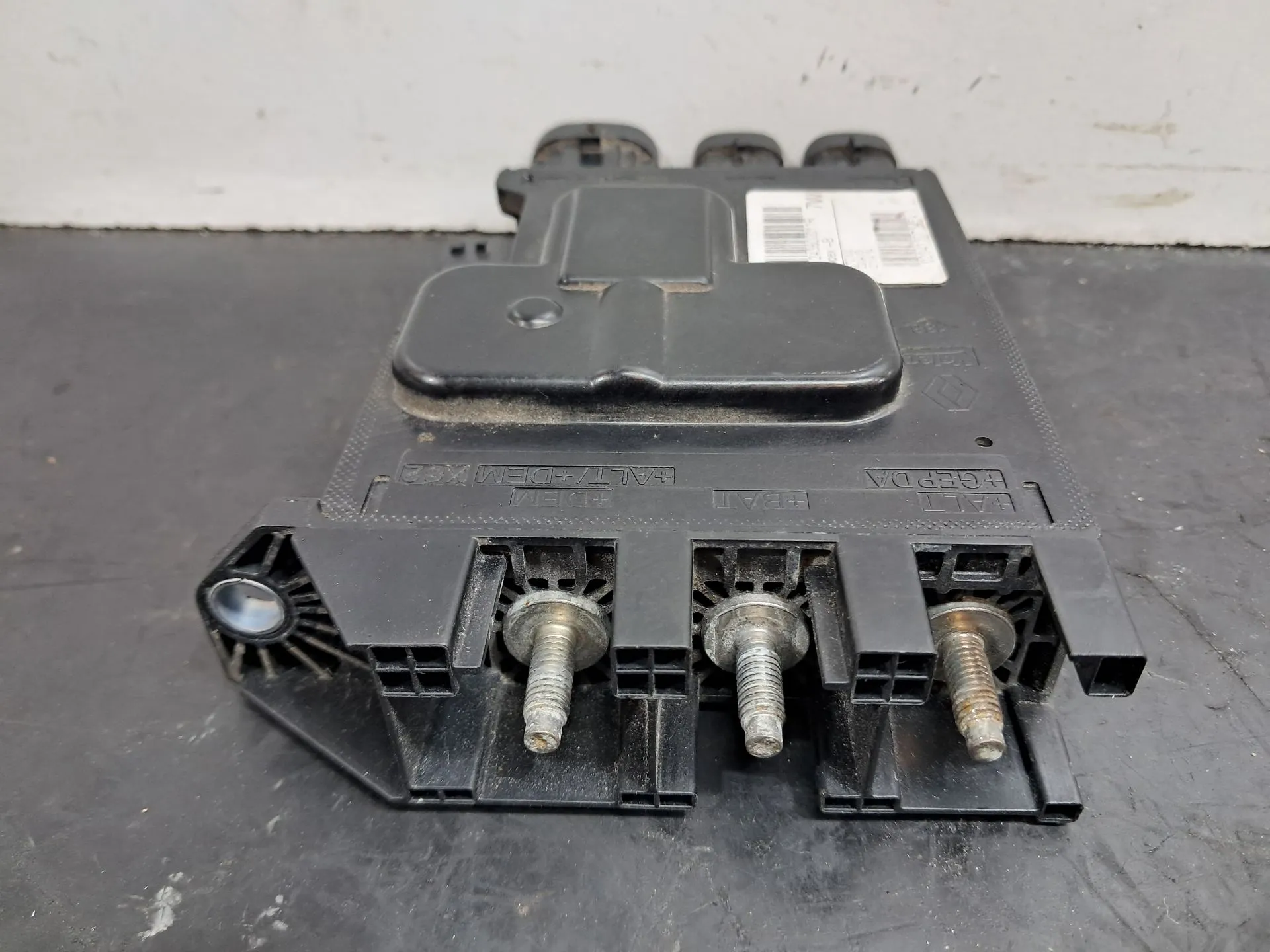 Caixa fusíveis da bateria RENAULT Megane III (BZ0_) Imagem-2