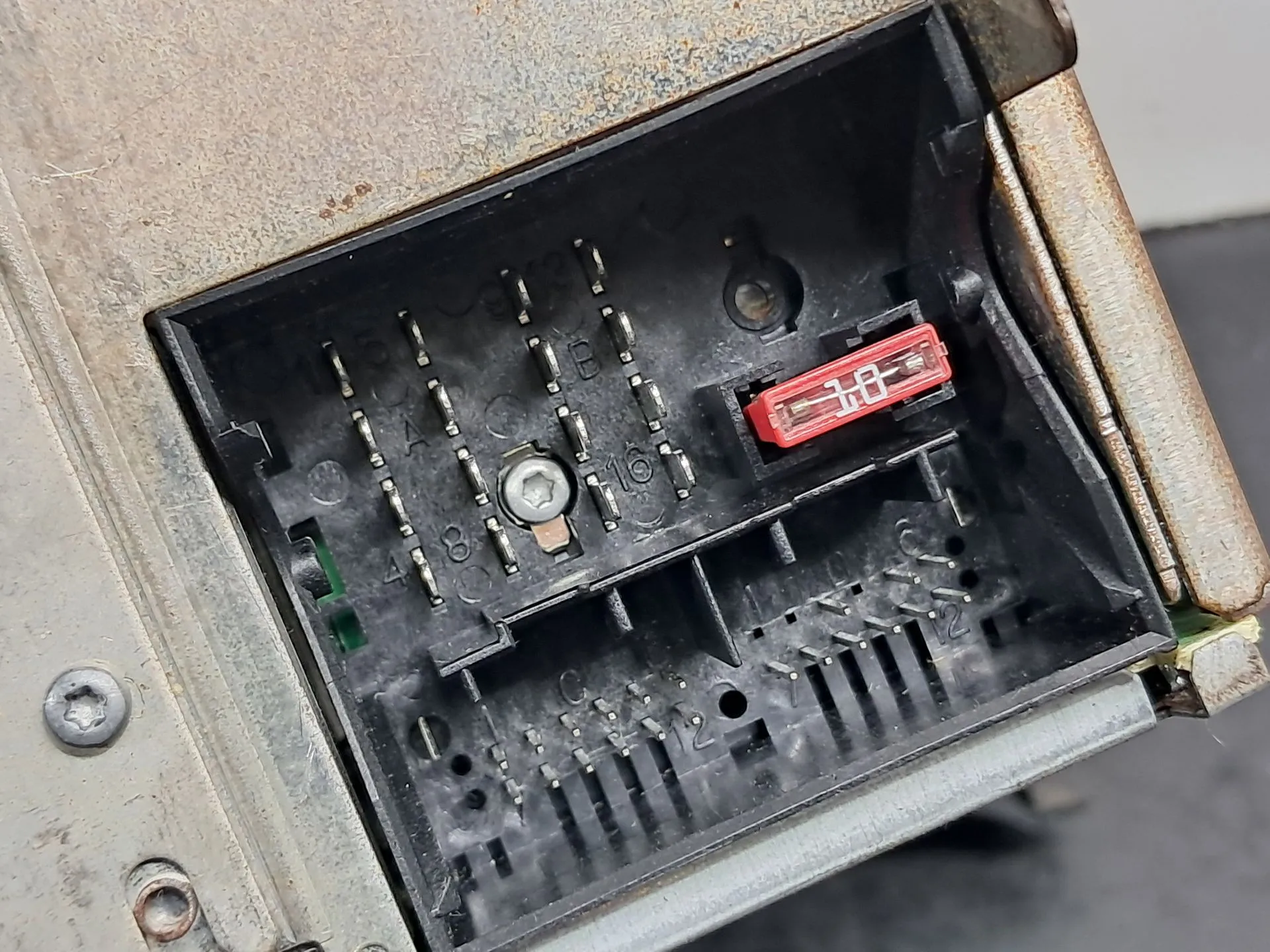 Rádio / auto-rádio AUDI TT (8J3) Imagem-7