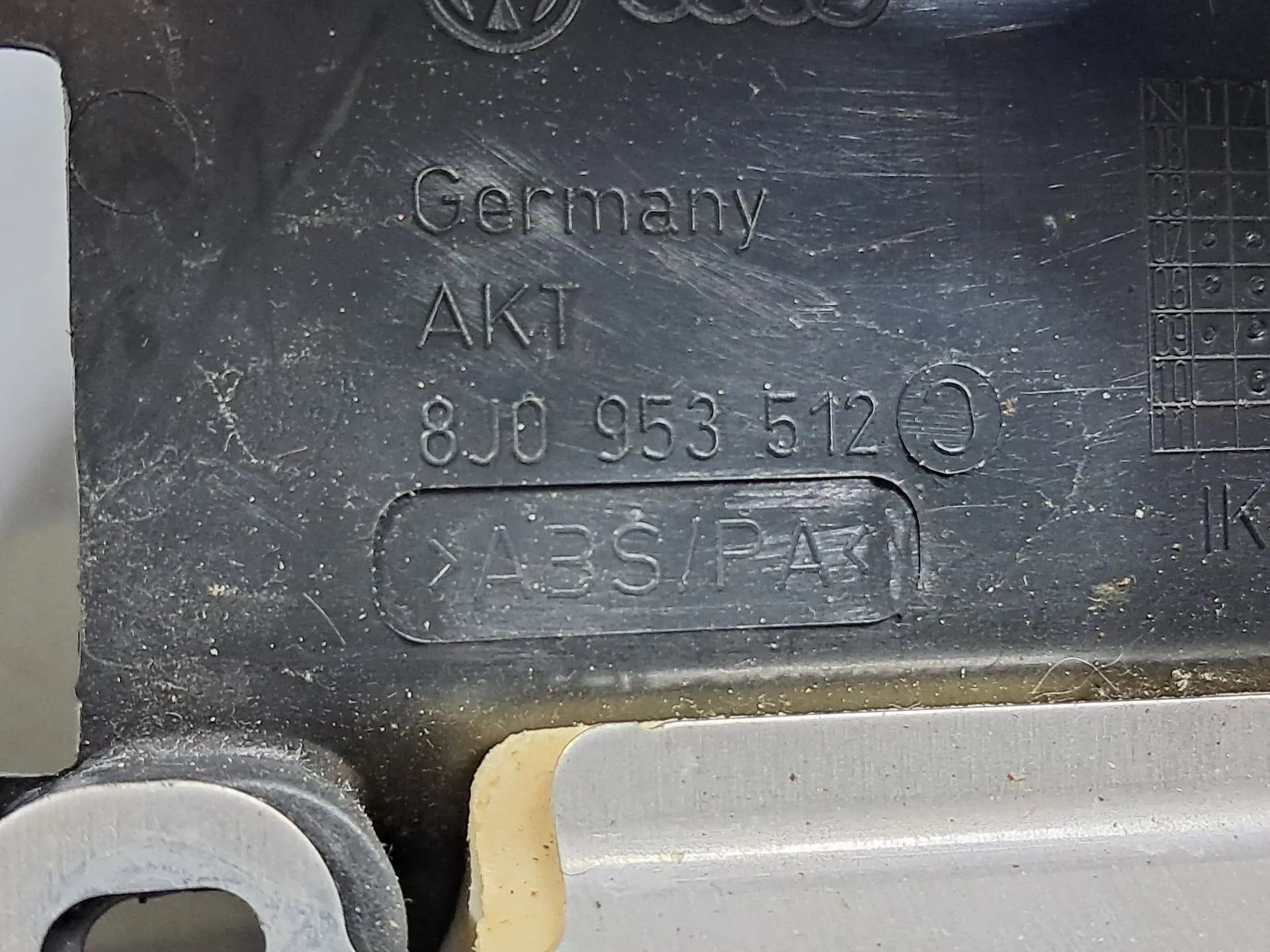 Blindaje de la columna de dirección / plásticos del volante AUDI TT (8J3) Imagem-6