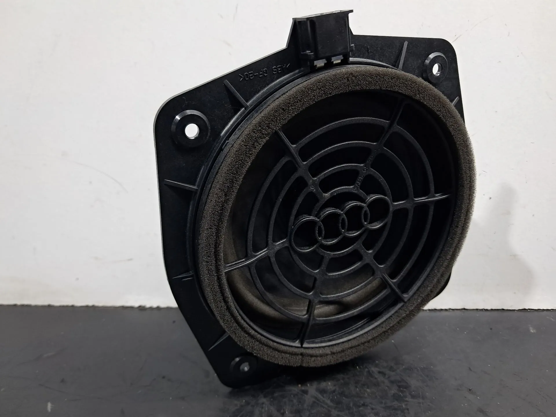 Sound system column / Speakers  AUDI TT (8J3)
