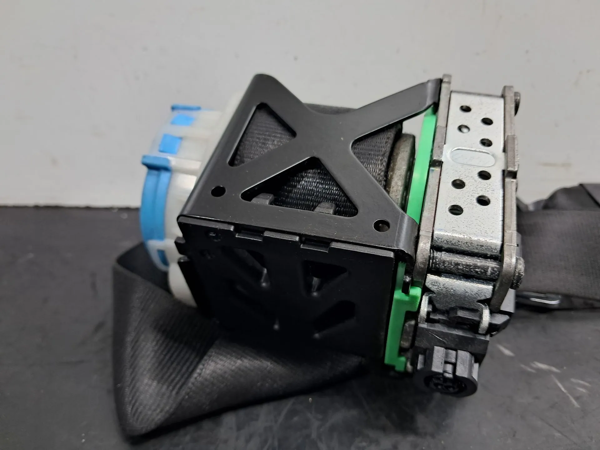 Pretensor cinturón Delantero Izquierdo AUDI TT (8J3) Imagem-3