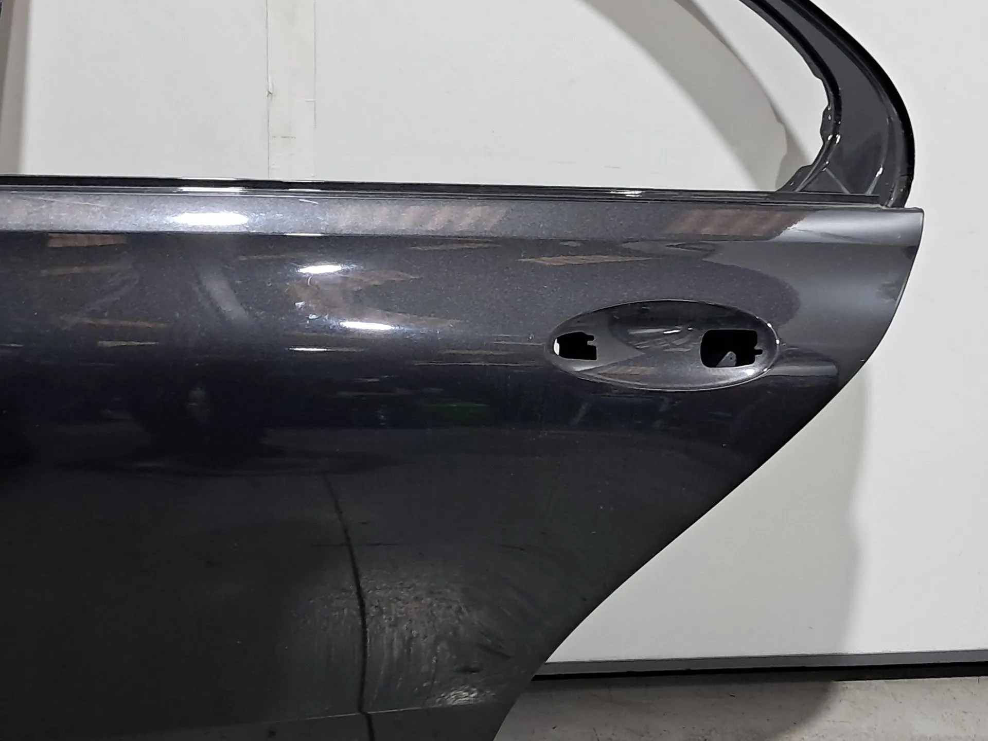 Porte arrière gauche MERCEDES-BENZ Classe C (W206) Imagem-2