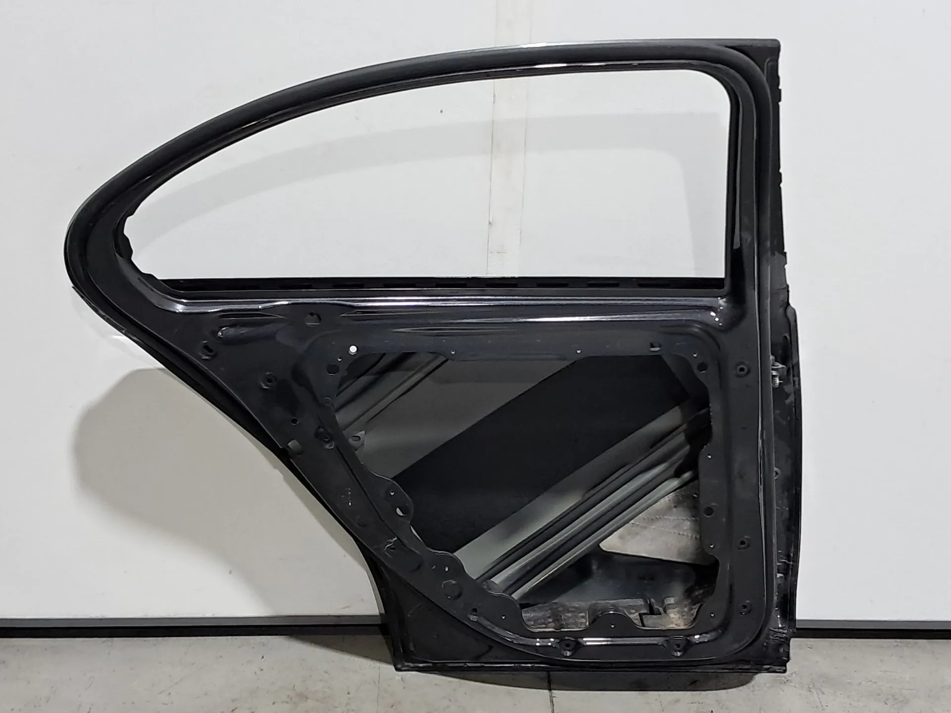 Porte arrière gauche MERCEDES-BENZ Classe C (W206) Imagem-6