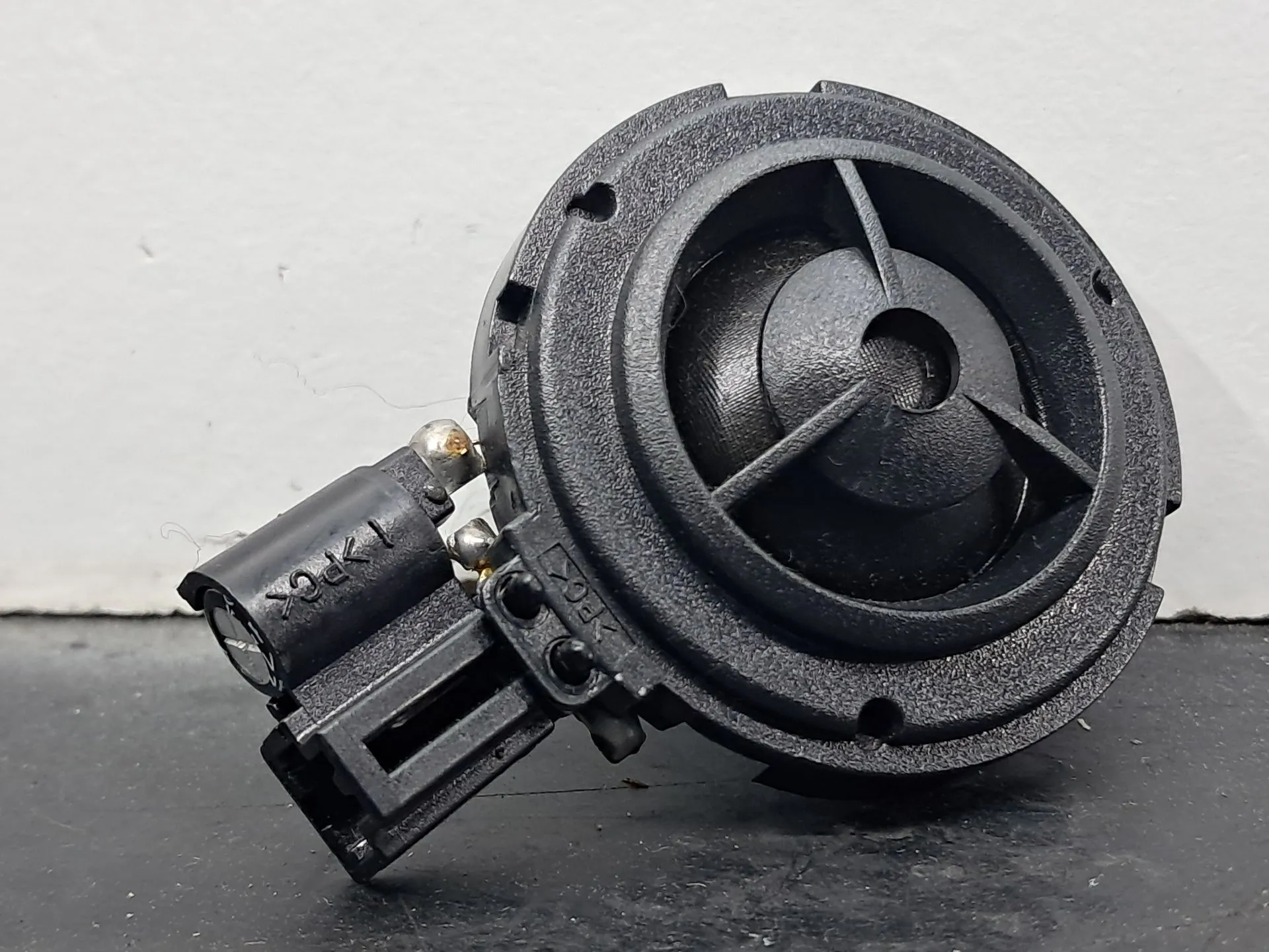 Sound system column / Speakers  AUDI TT (8J3)