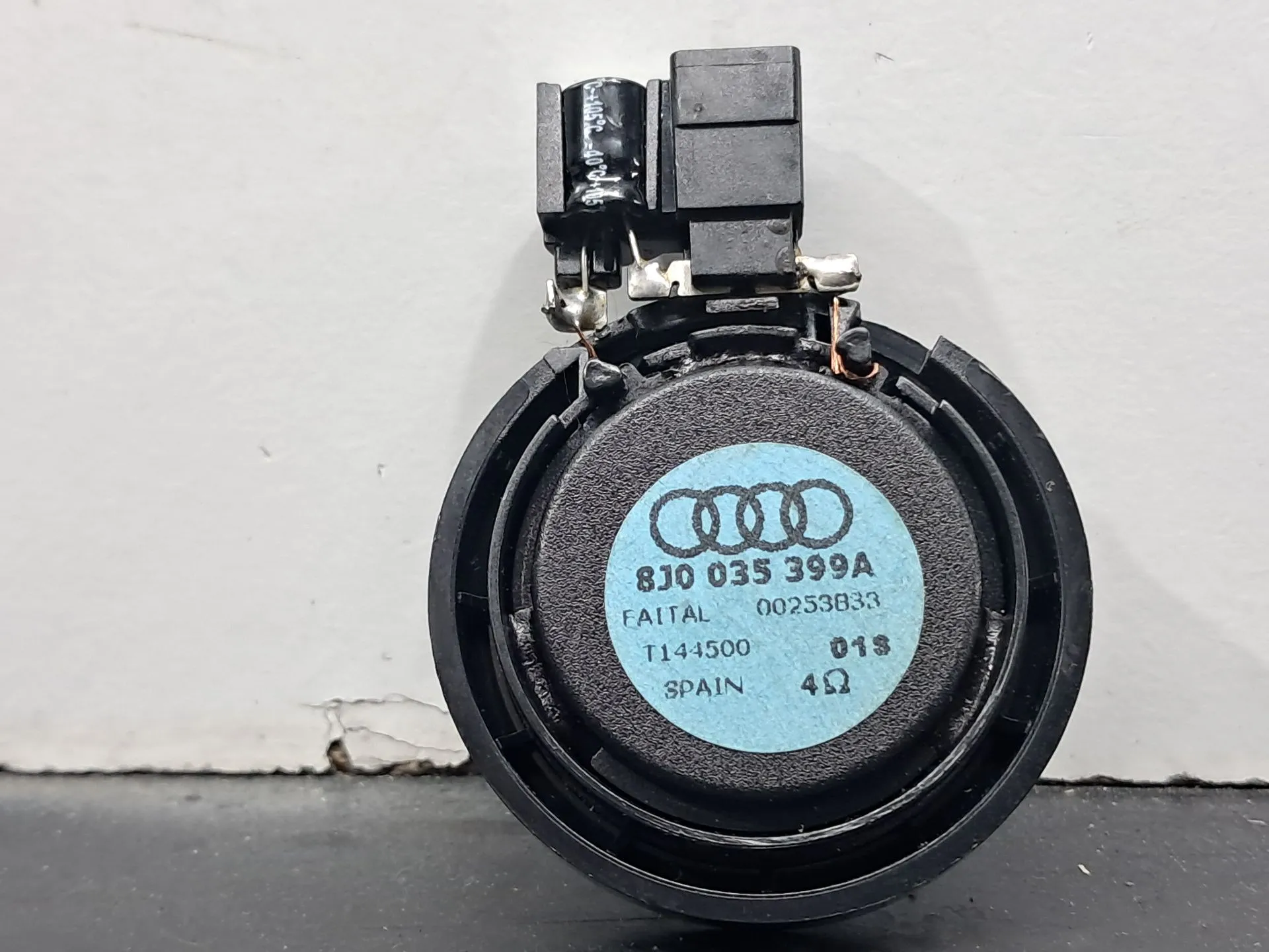 Sound system column / Speakers  AUDI TT (8J3) Imagem-1