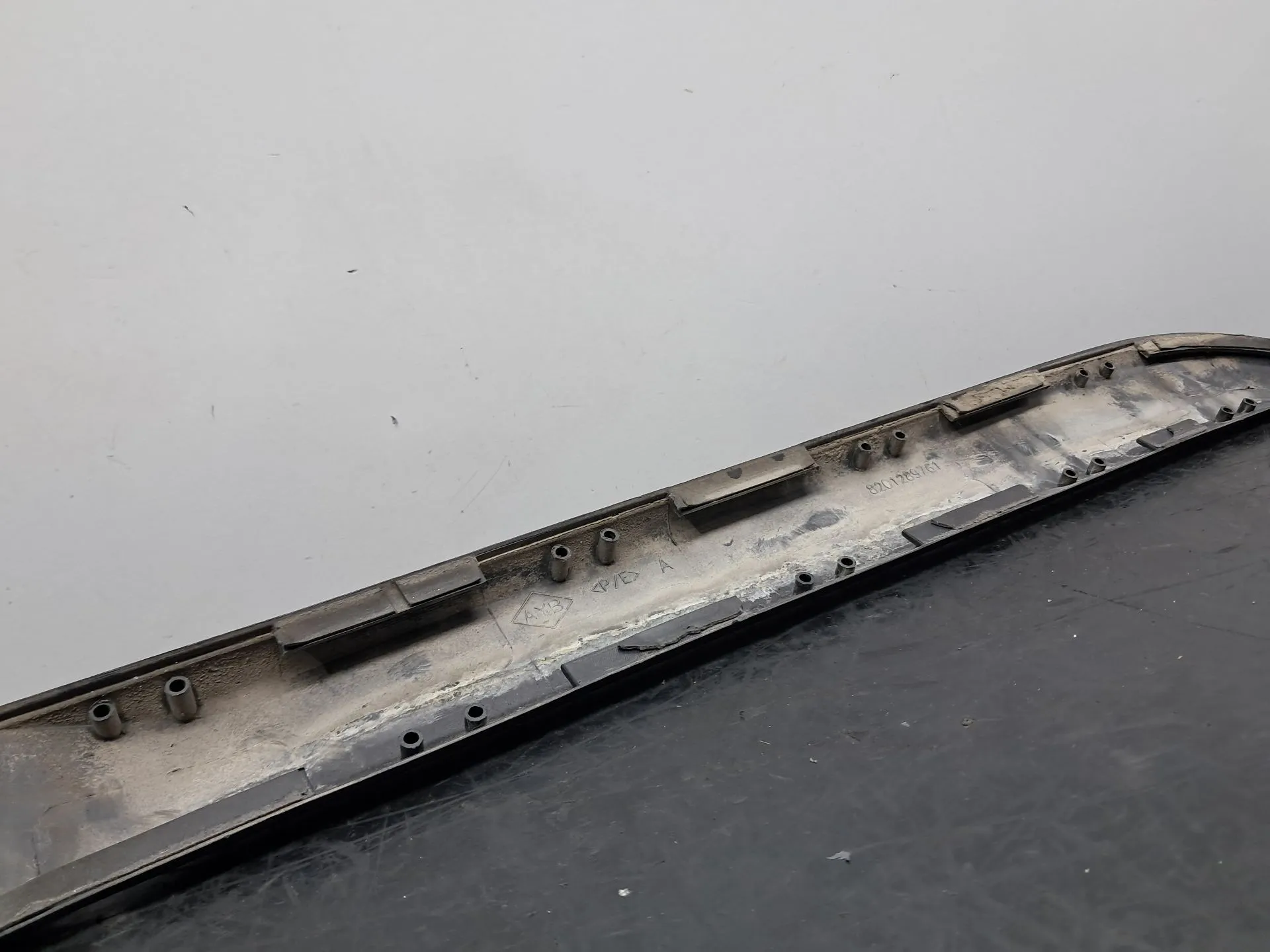 Friso da porta trás esquerdo DACIA Sandero II (5S_) Imagem-8