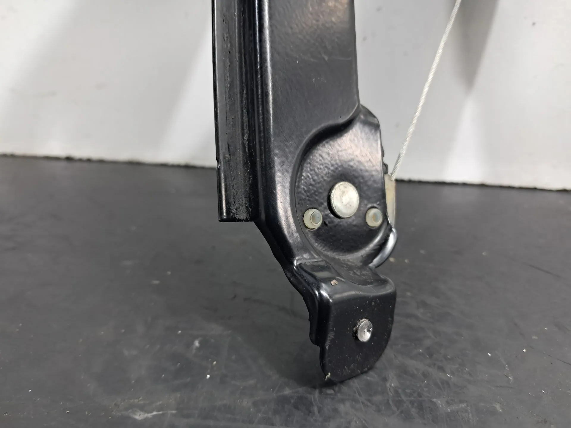 Alzavetro posteriore destro VOLVO S60 I (384) Imagem-1