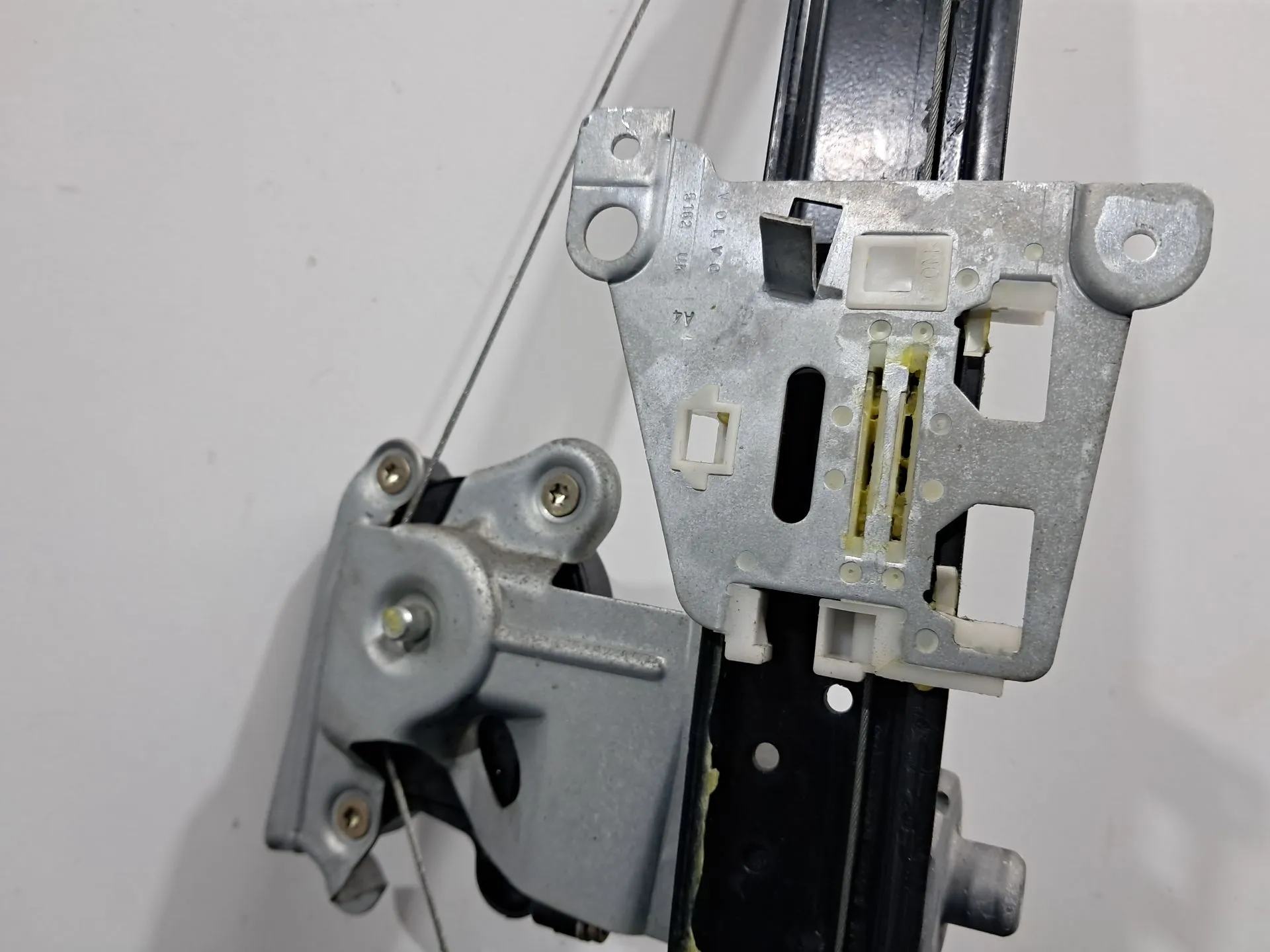 Alzavetro posteriore destro VOLVO S60 I (384) Imagem-6