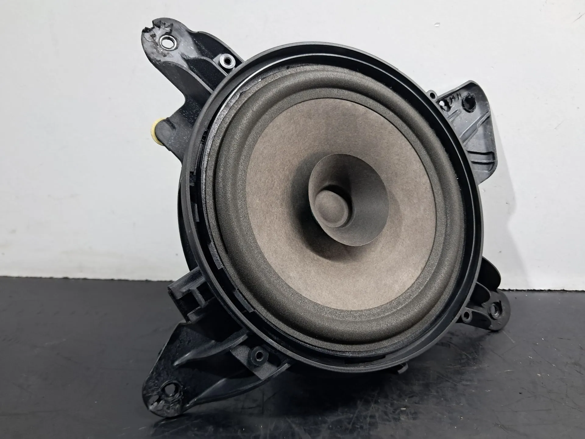 Colonna sonora VOLVO S60 I (384)