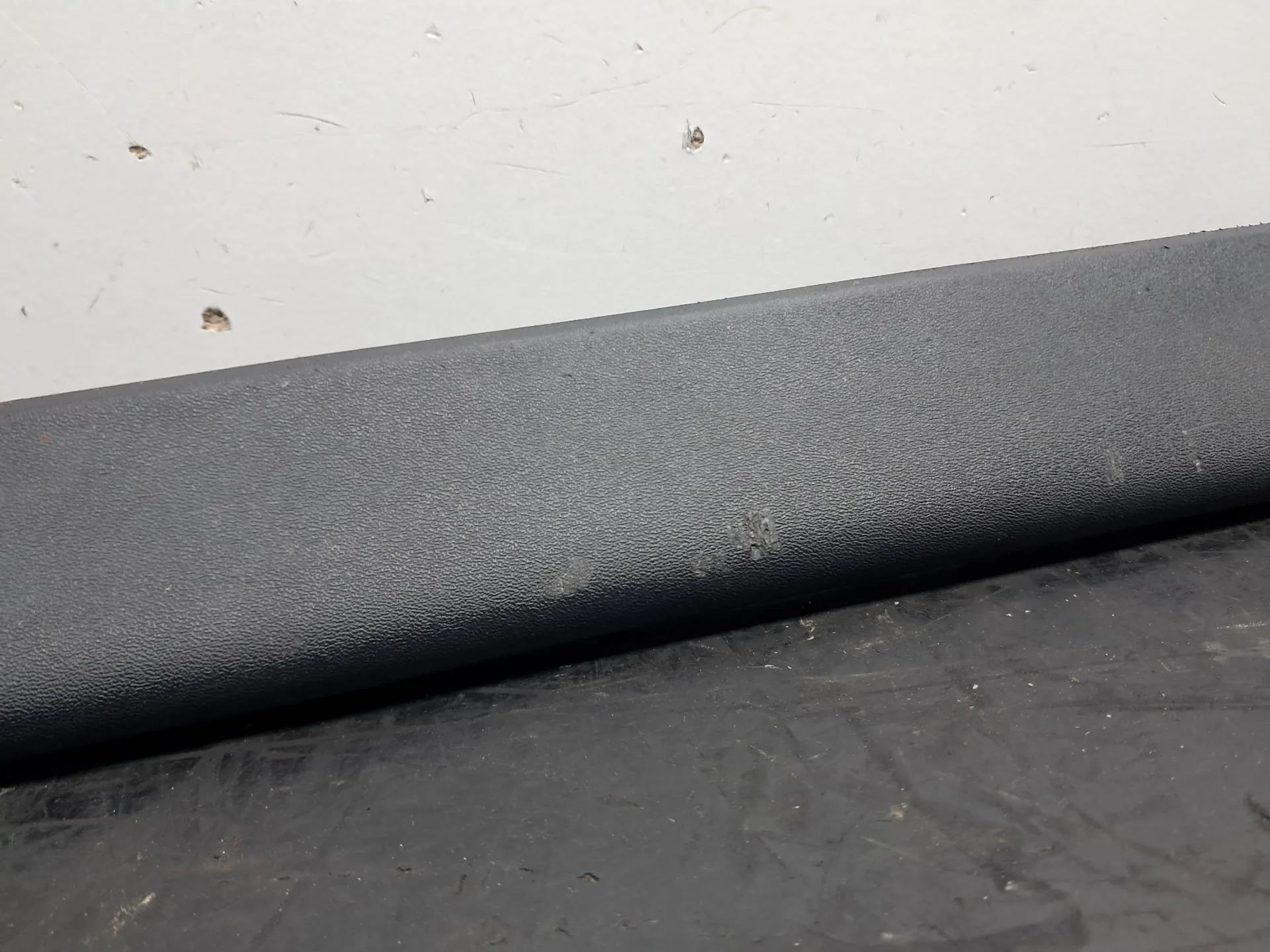 Friso da porta frente direita VOLVO S60 I (384) Imagem-5