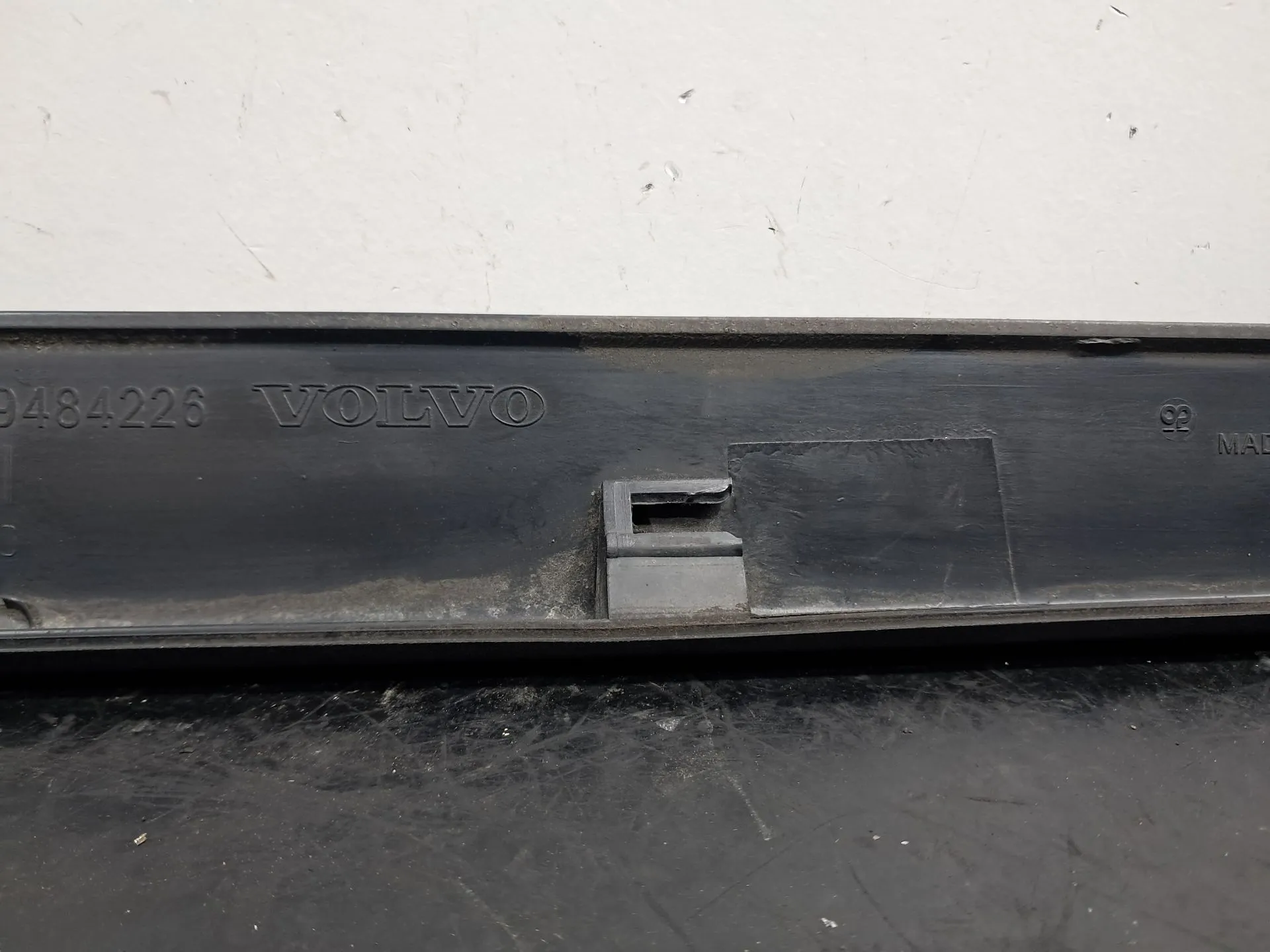 Friso da porta frente direita VOLVO S60 I (384) Imagem-9