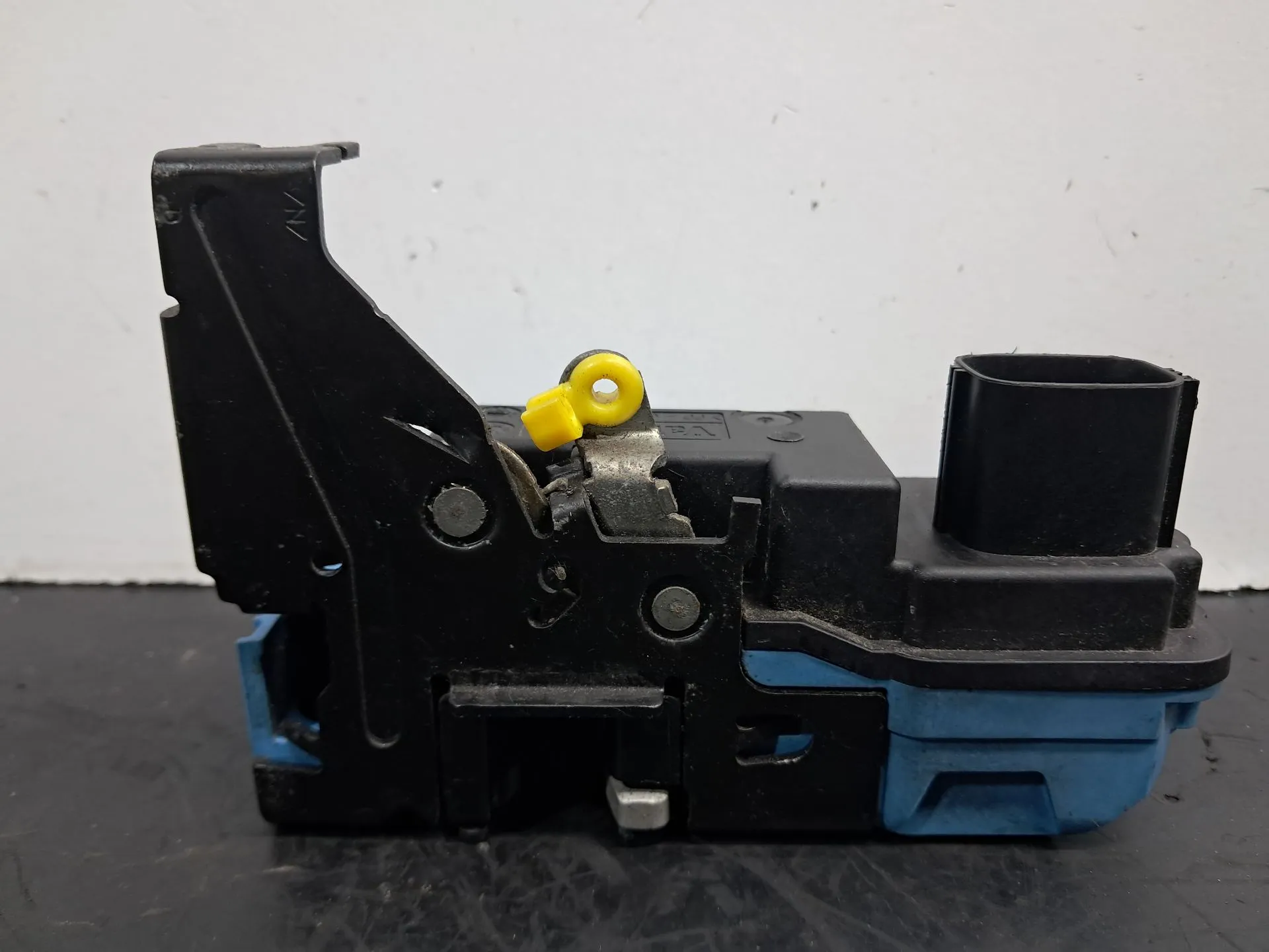 Fechadura / fecho porta frente direito VOLVO S60 I (384) Imagem-2