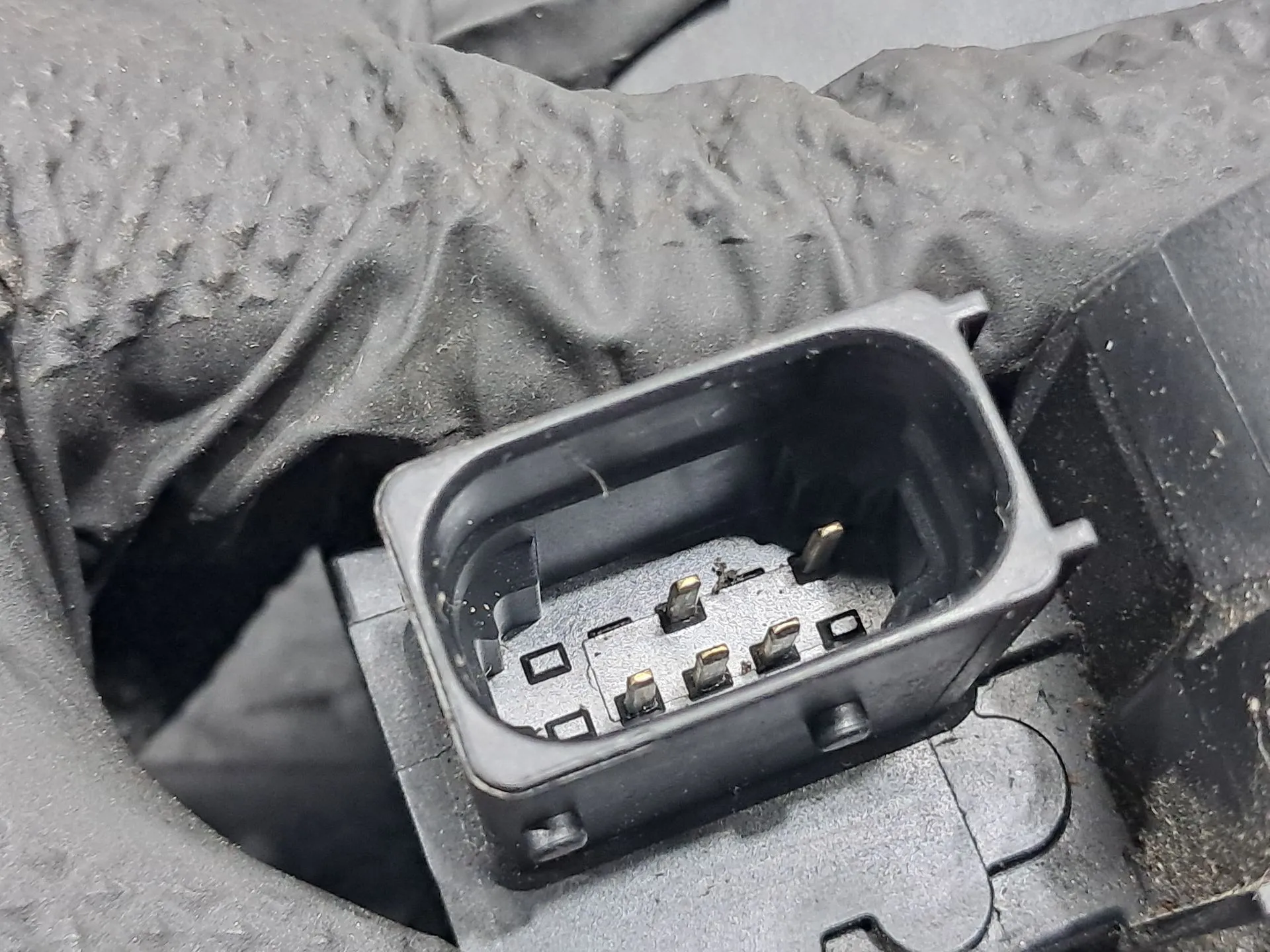 Fechadura / fecho porta trás esquerdo OPEL Insignia A (G09) Imagem-4