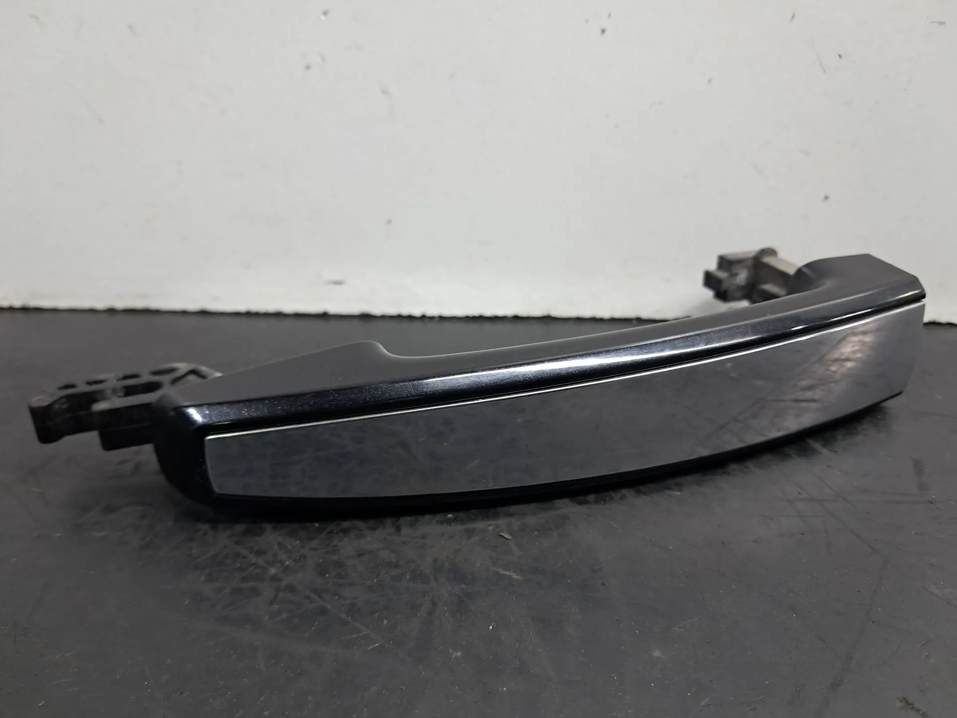 Puxador porta trás esquerdo OPEL Insignia A 