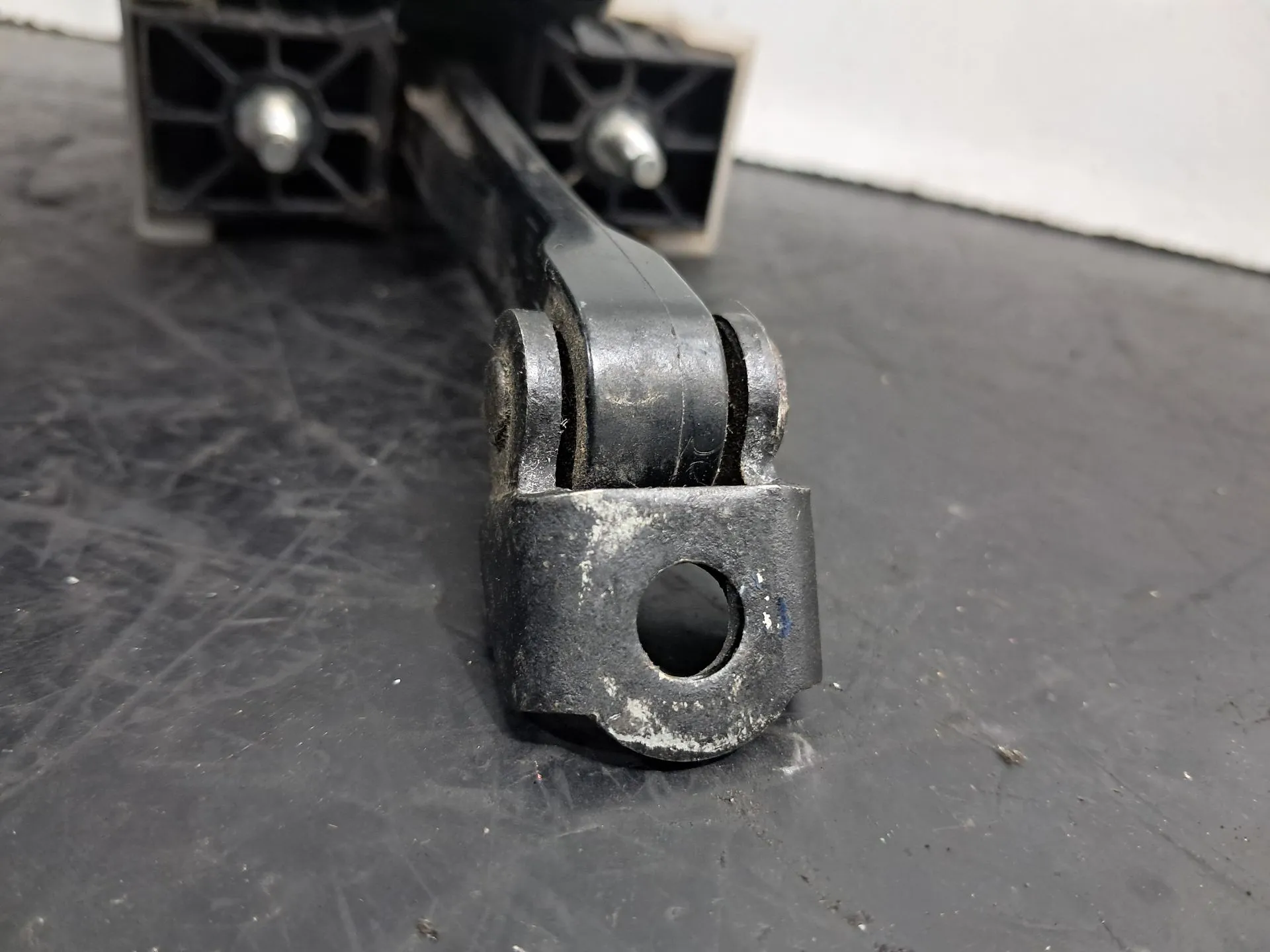 Esticador / limitador porta trás esquerdo OPEL Insignia A (G09) Imagem-3