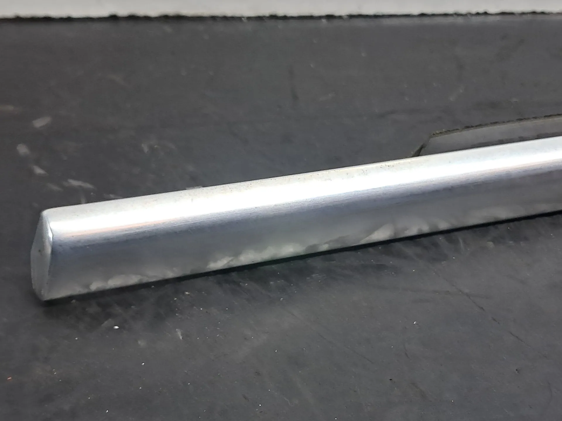 Raspador do vidro da porta trás esquerdo OPEL Insignia A (G09) Imagem-1