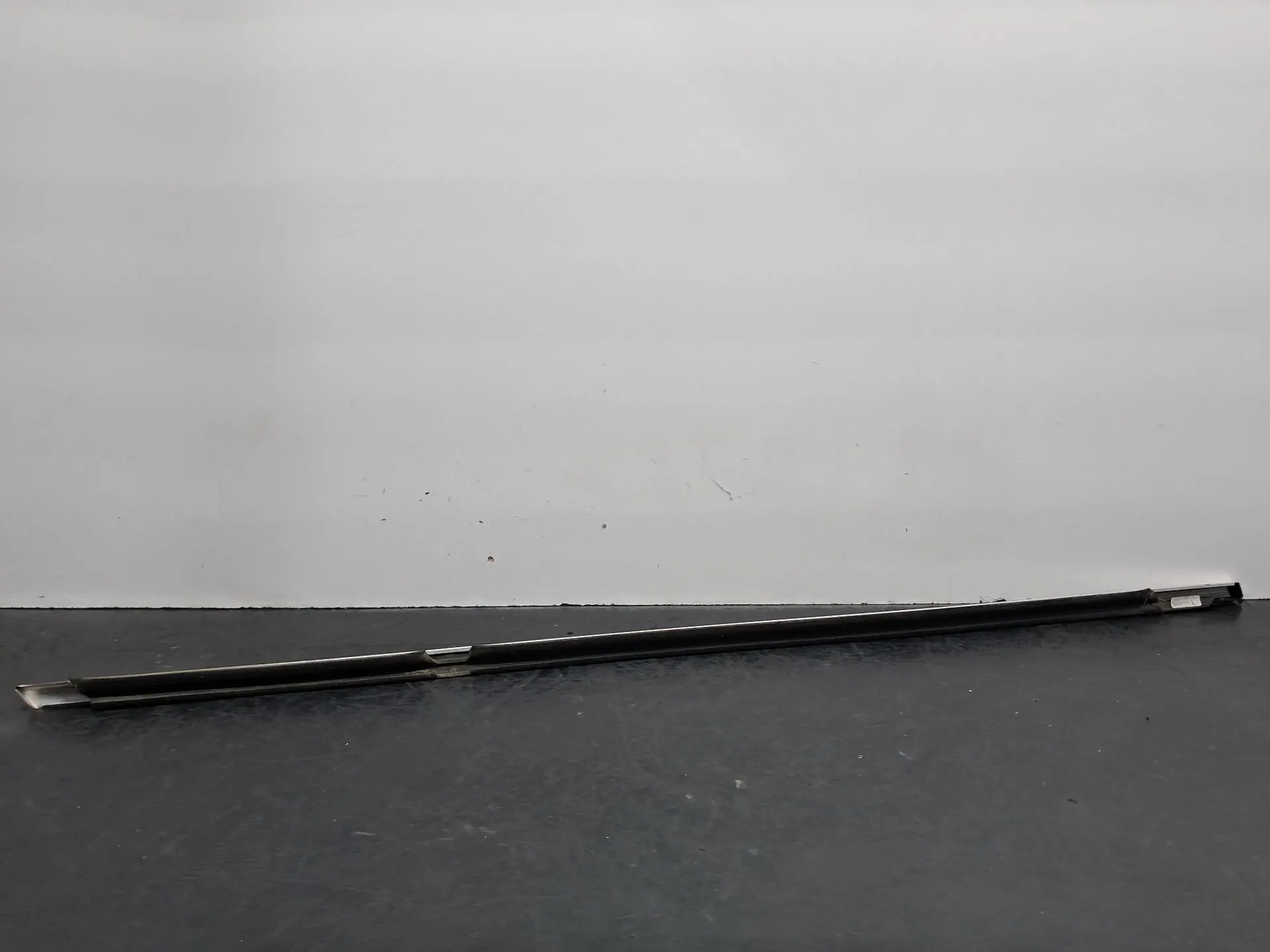 Raspador do vidro da porta trás esquerdo OPEL Insignia A (G09) Imagem-6