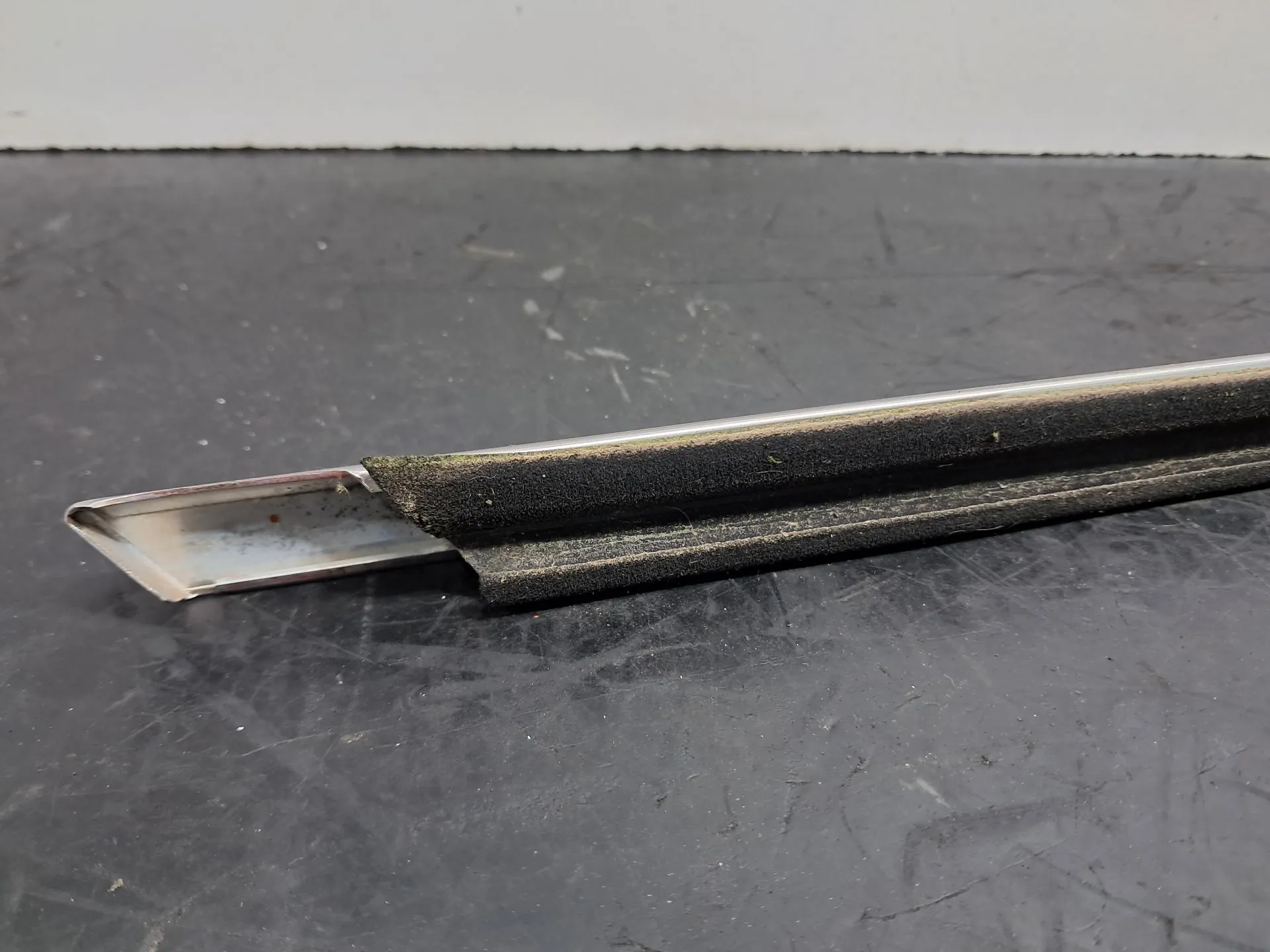 Raspador do vidro da porta trás esquerdo OPEL Insignia A (G09) Imagem-7