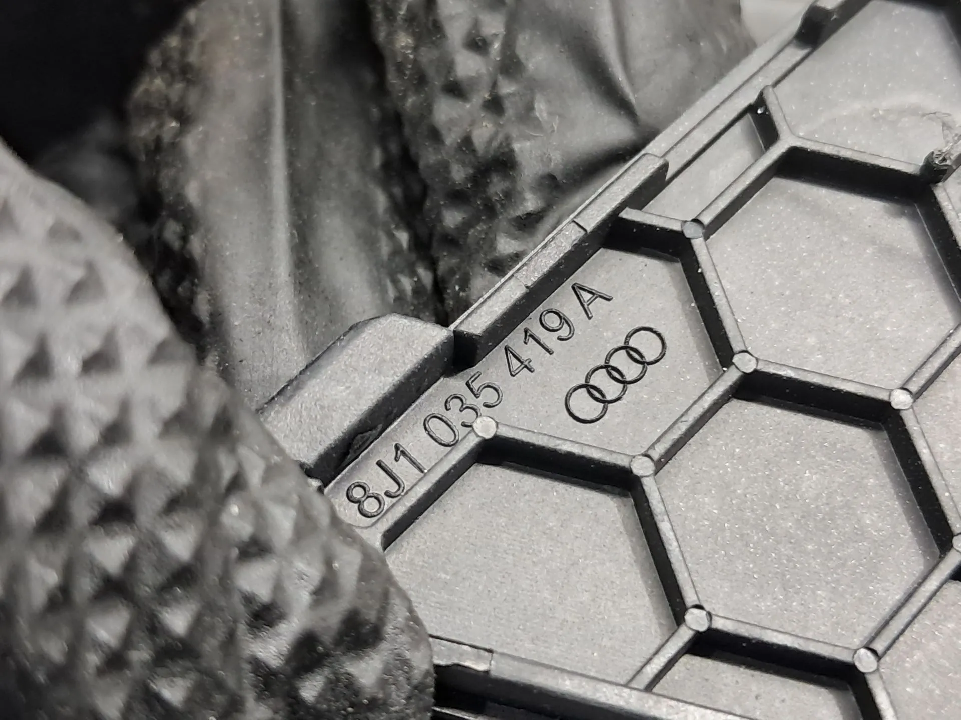 Speaker cover AUDI TT (8J3) Imagem-3