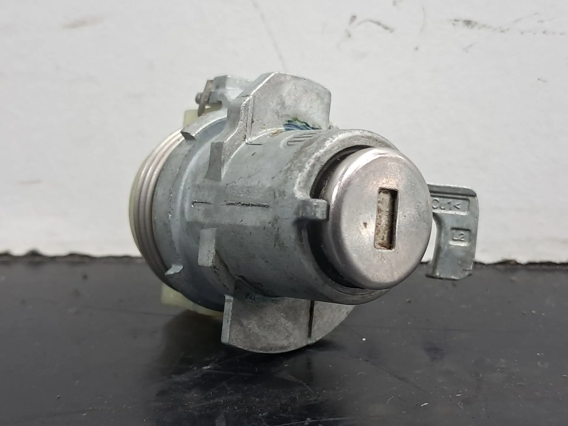 Barillet porte BMW 2 Gran Tourer (F46)