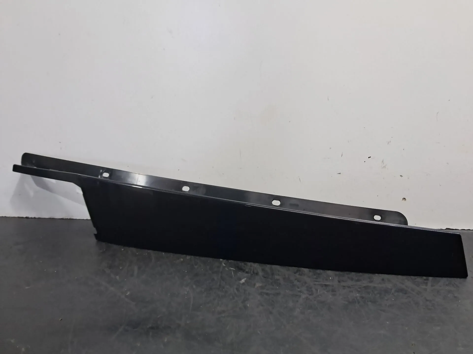 Moulure de porte avant gauche BMW 2 Gran Tourer (F46)