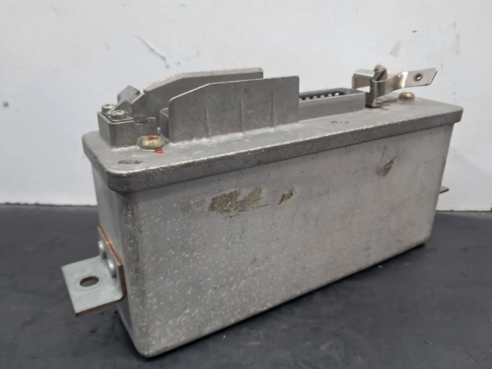 Calculateur ABS BMW 5 (E34) Imagem-3