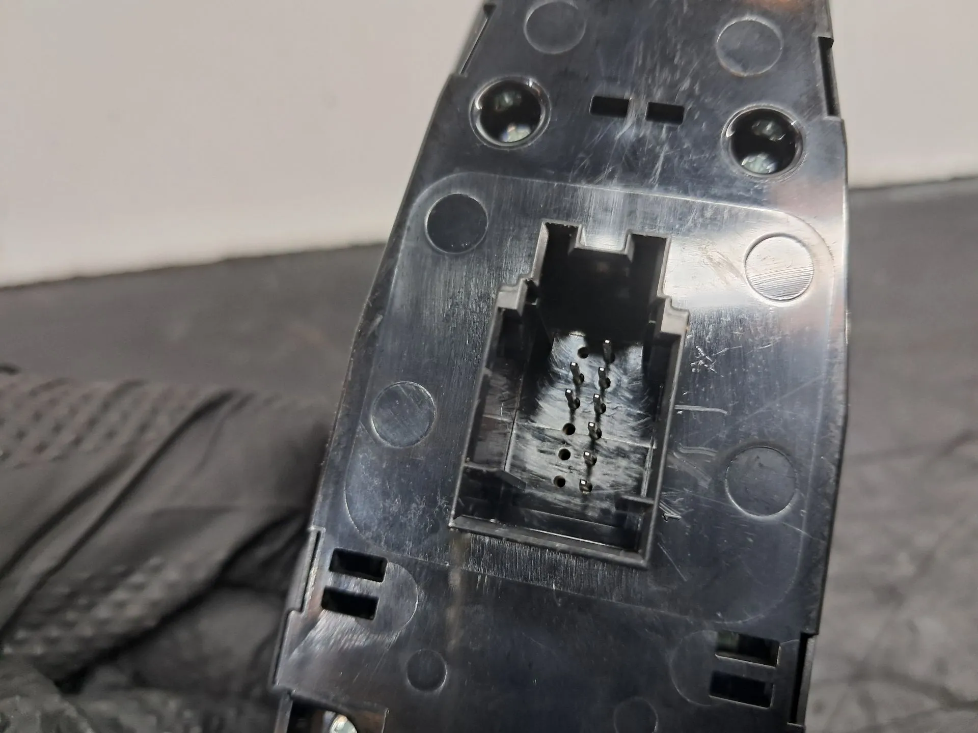 Commande / interrupteur lève-vitre Avant gauche BMW 2 Gran Tourer (F46) Imagem-5