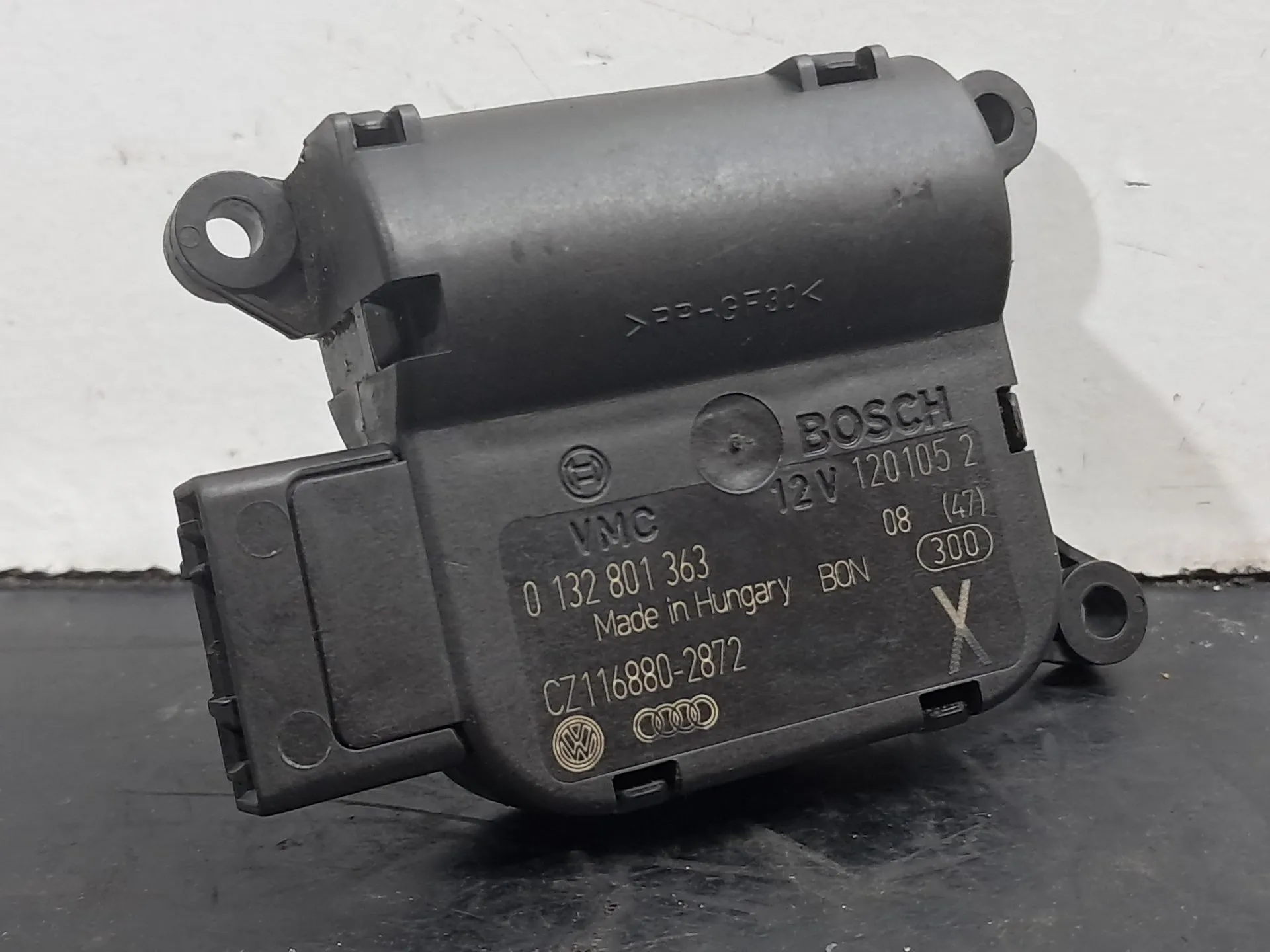 Motor da comporta da sofagem VOLKSWAGEN Golf Plus 