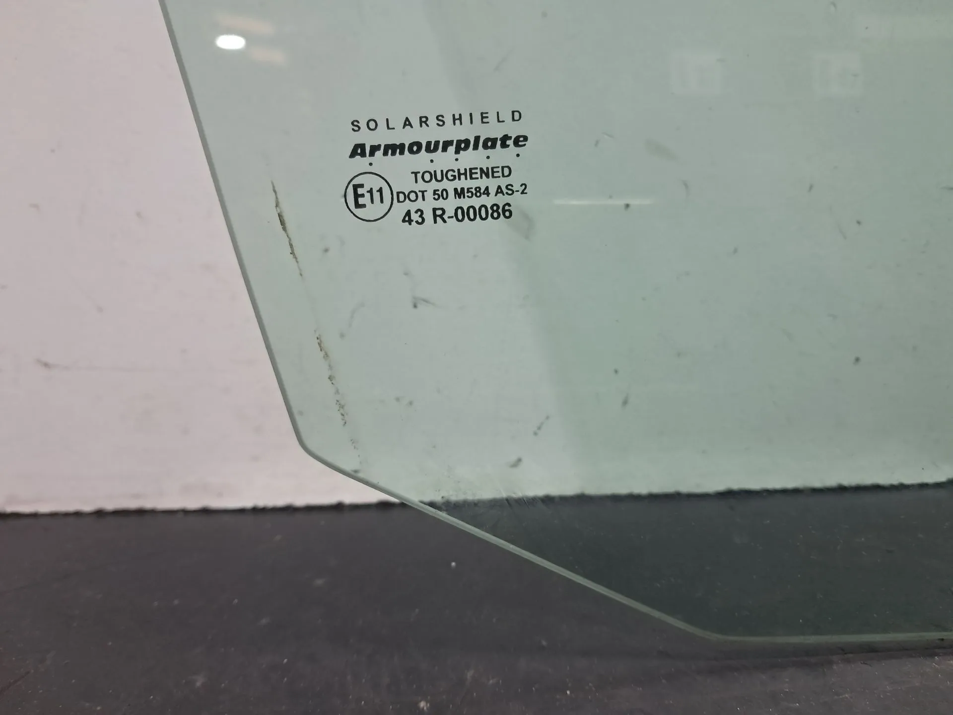 Vidro porta frente direita VOLKSWAGEN Golf Plus (5M1, 521) Imagem-1