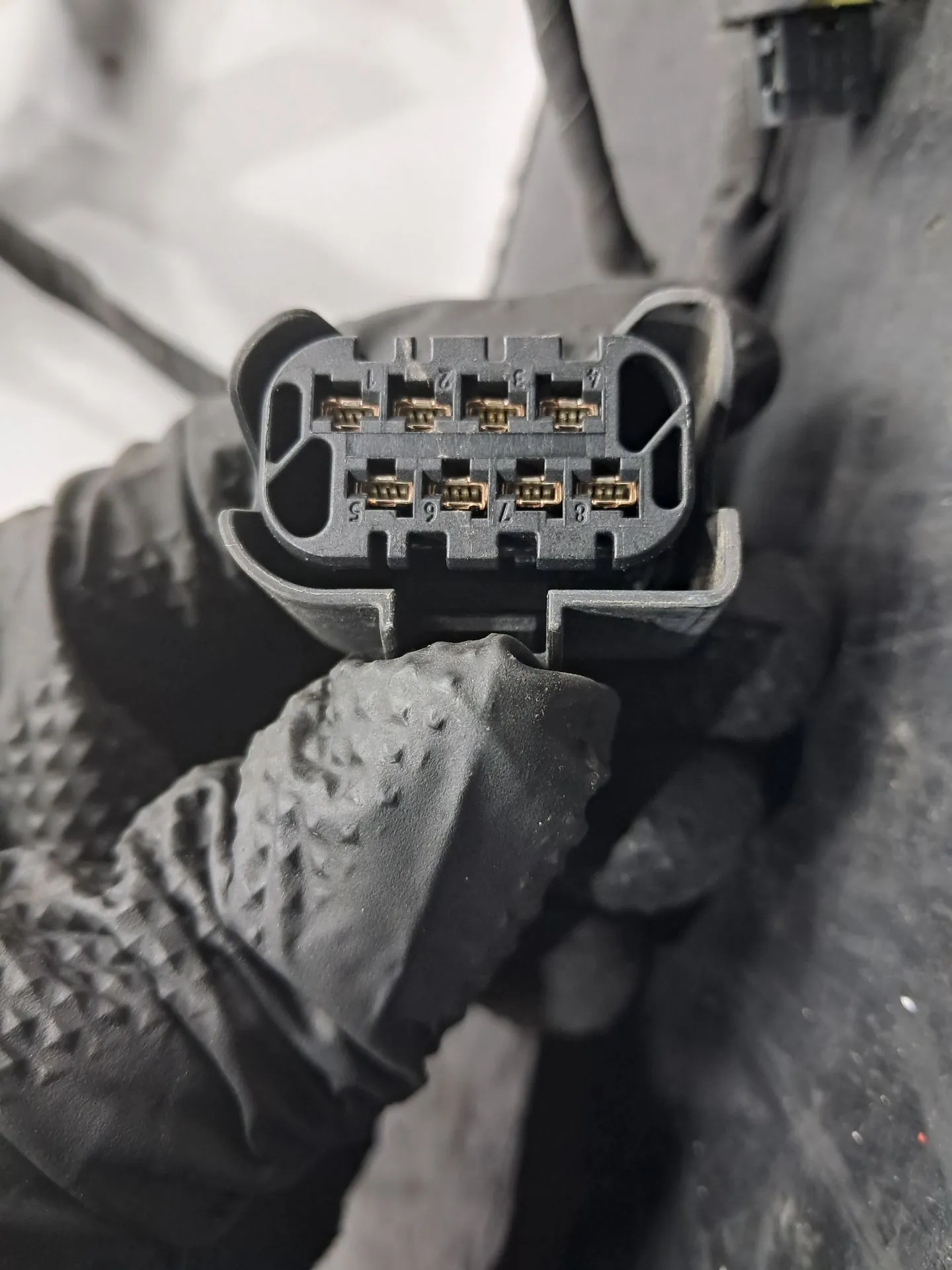 Installation pare-chocs arrière MERCEDES-BENZ GLA (X156) Imagem-1