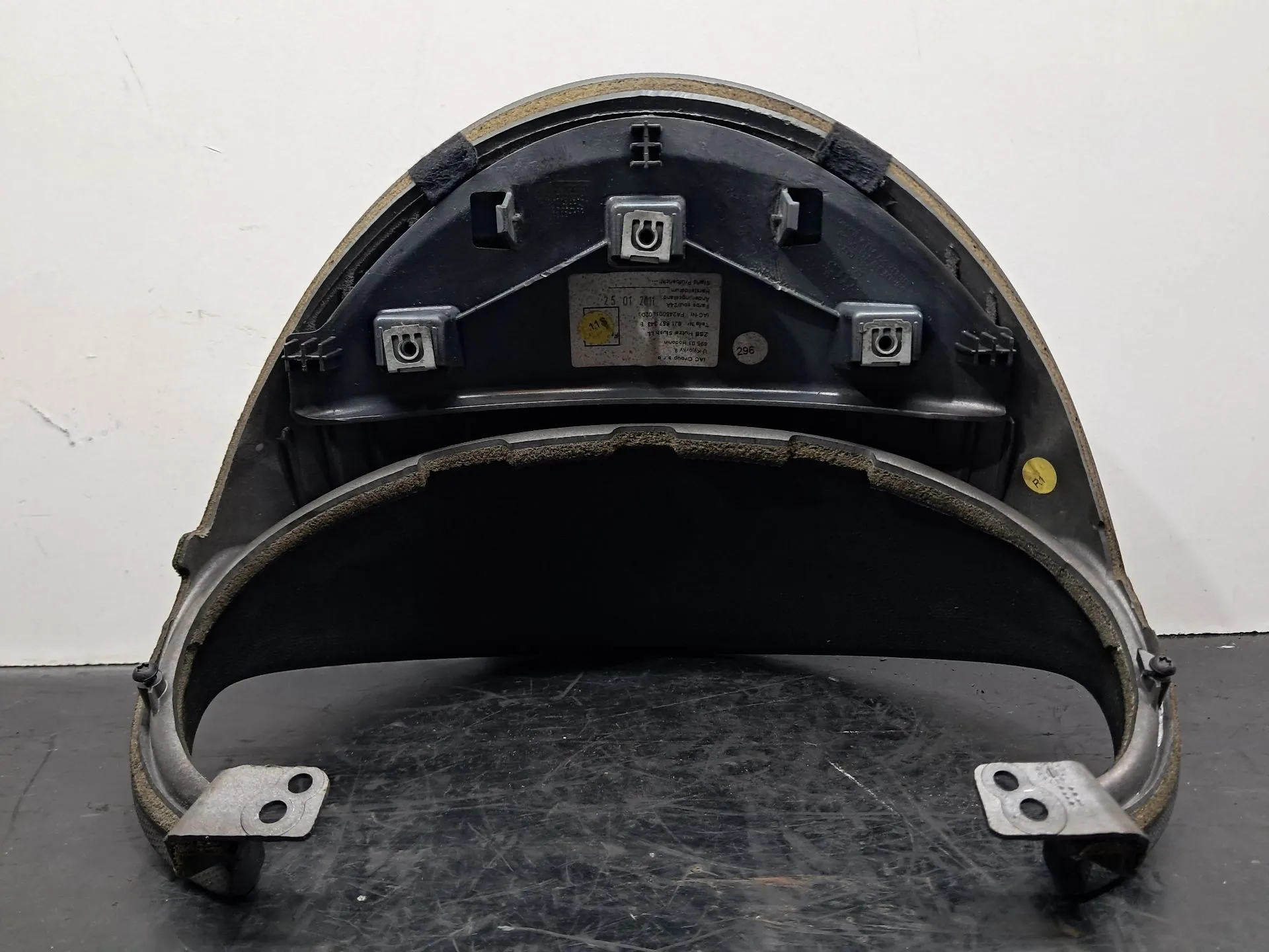 Anneau Compteurs De Vitesse AUDI TT (8J3) Imagem-2