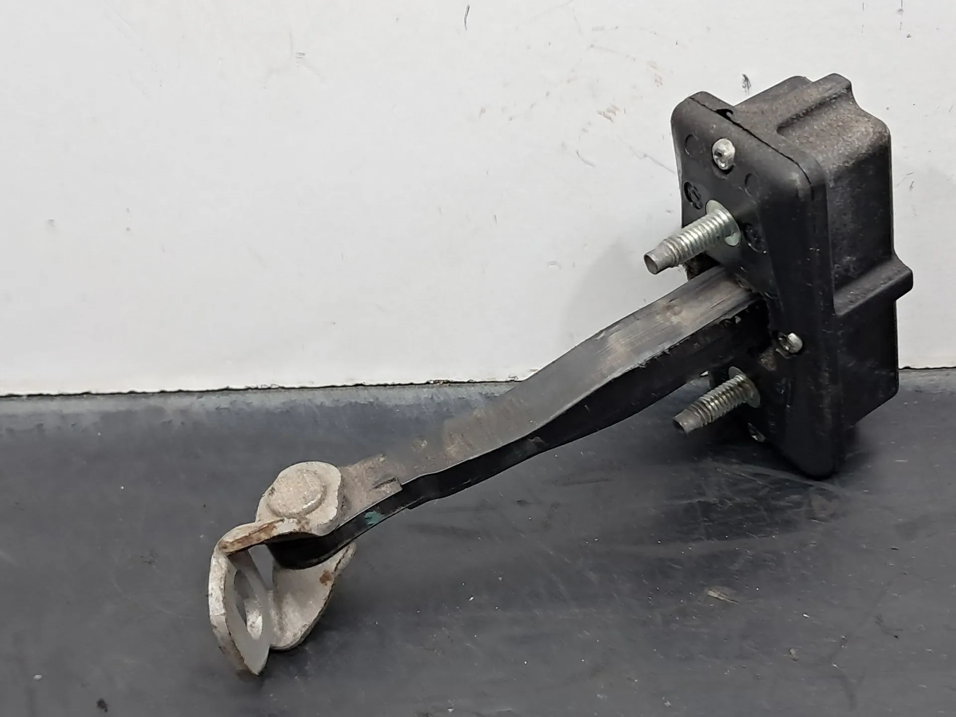 Limiteur de porte Arrière Droite FIAT Panda (169_)