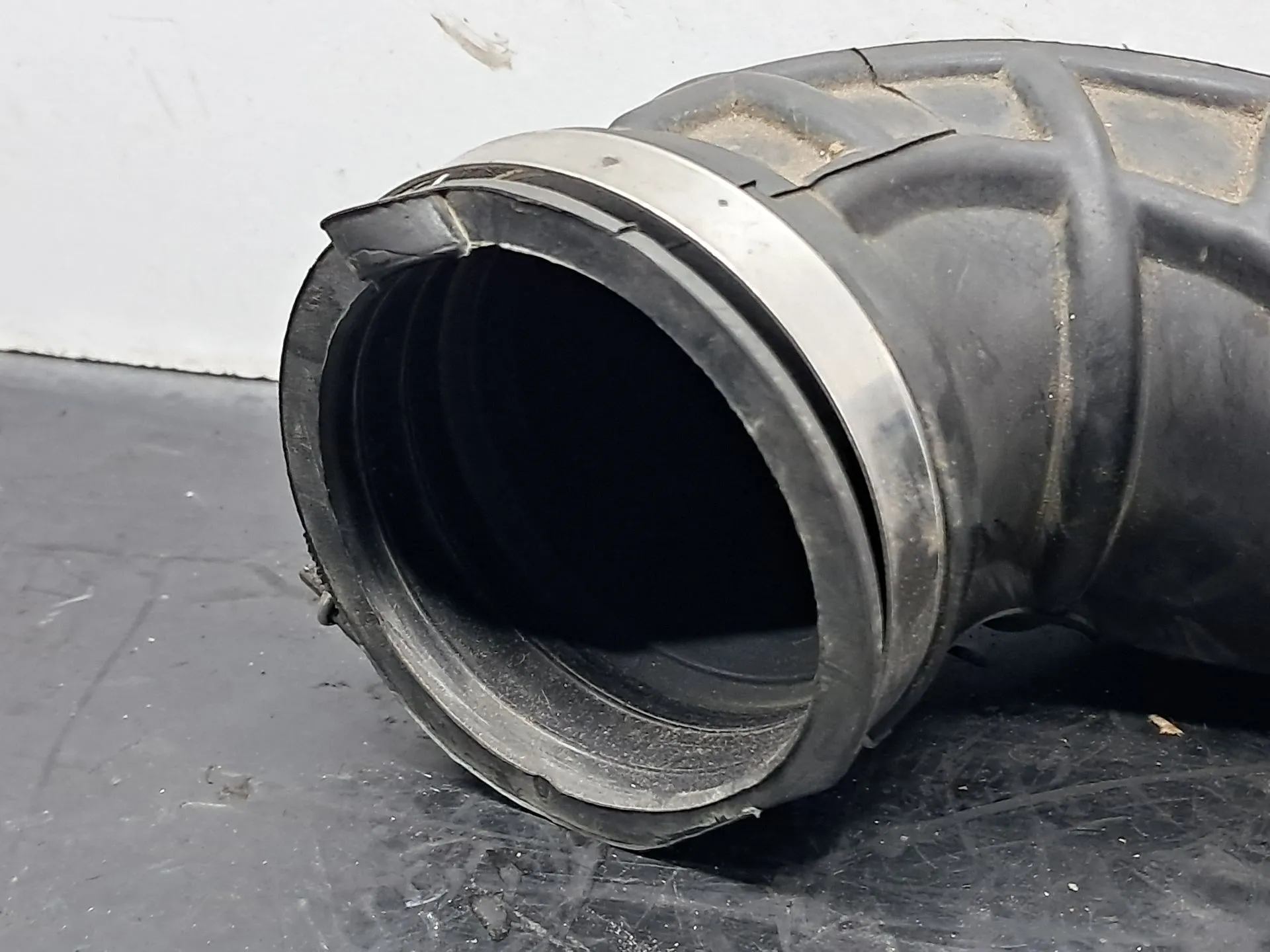 Tubo de admissão FORD Transit Imagem-1