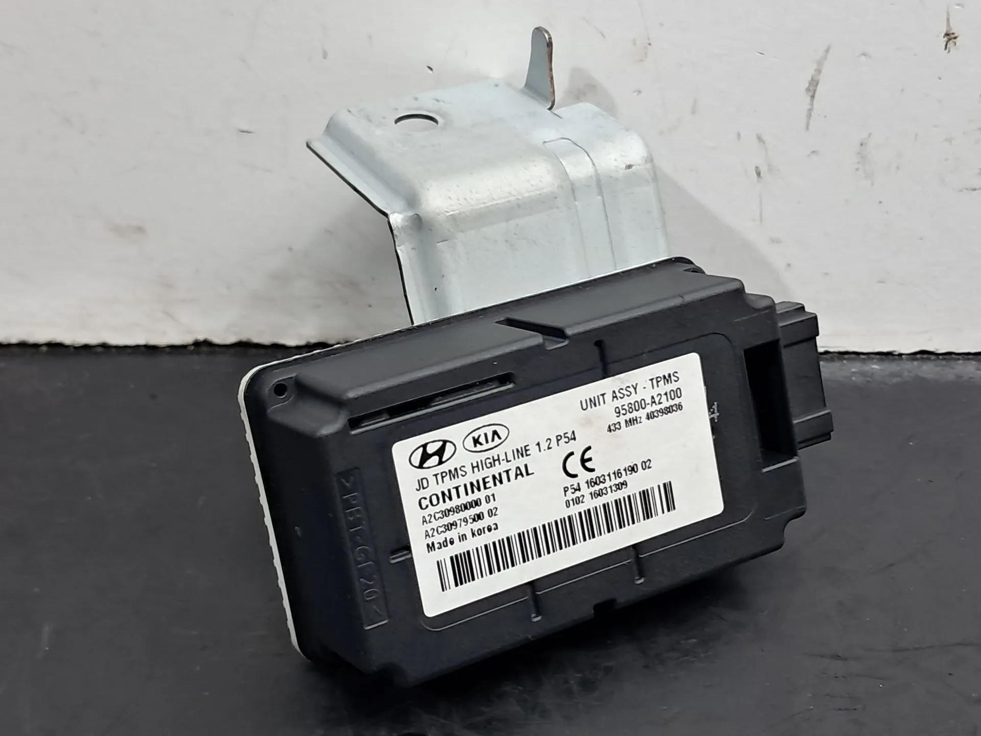 Módulo de presión de rueda KIA Ceed (JD)