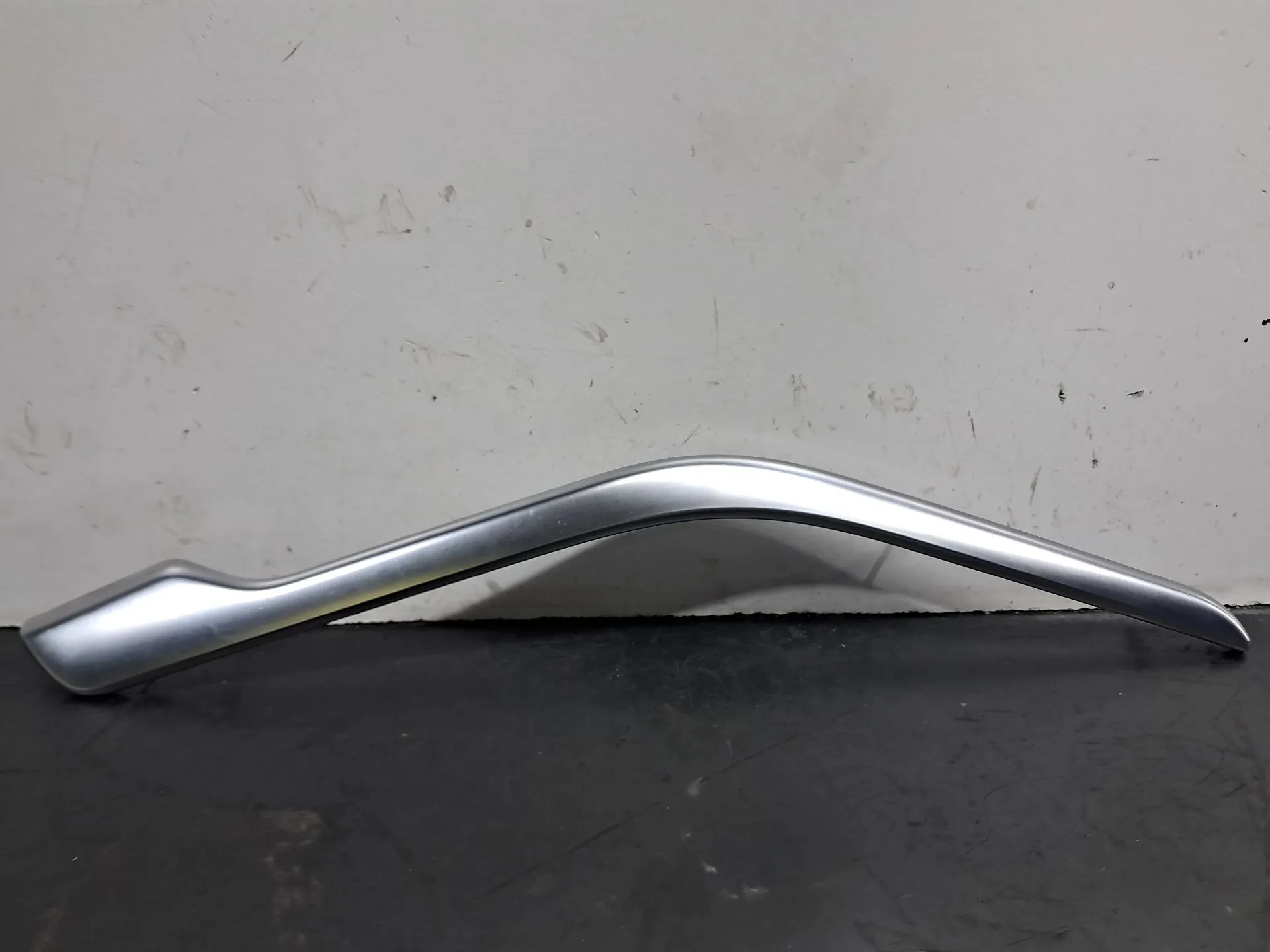 Moldura puerta trasera izquierda MERCEDES-BENZ Classe A 