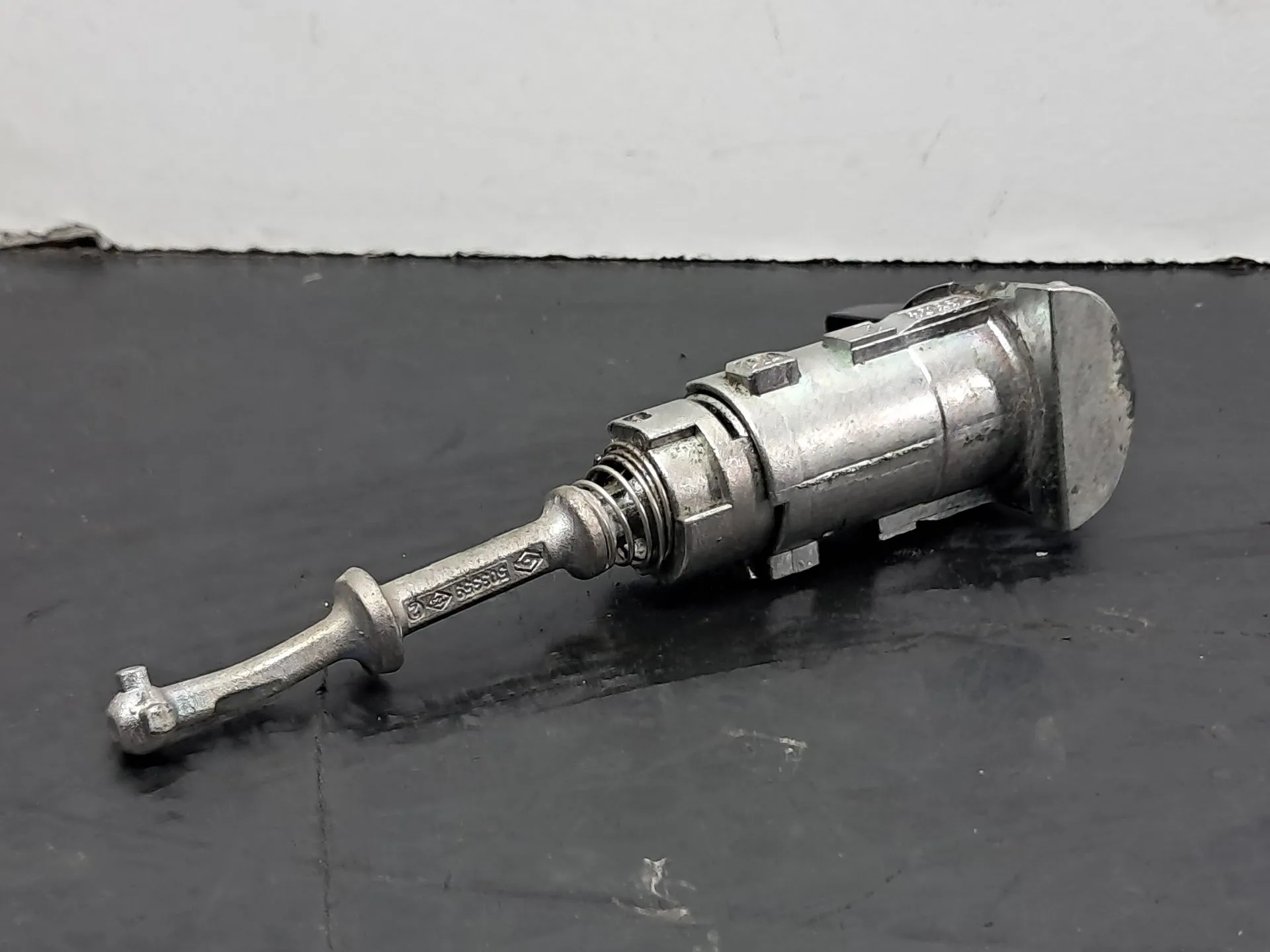 Canhão de porta RENAULT Megane III (BZ0_) Imagem-3