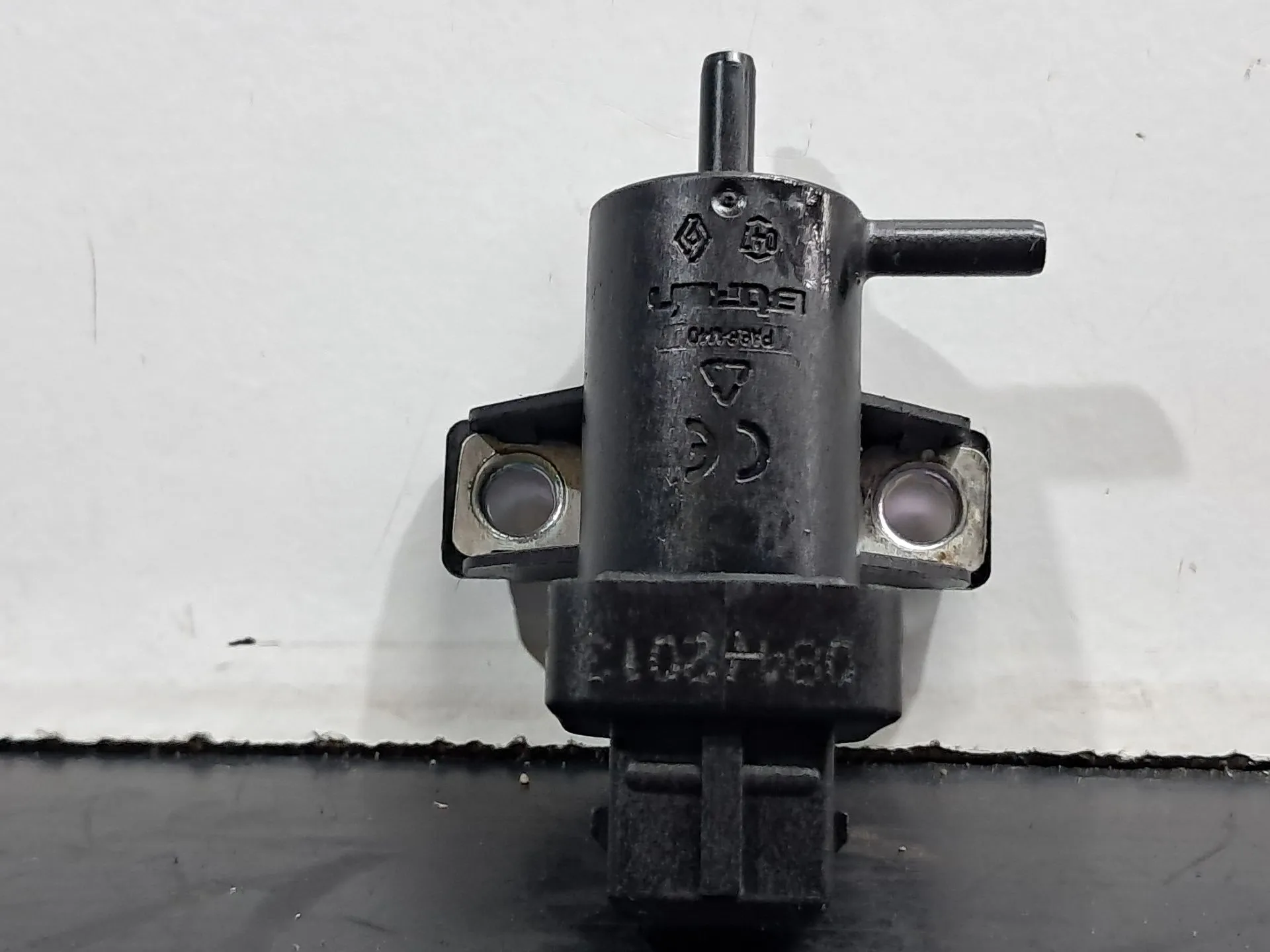 Válvula reguladora pressão turbo RENAULT Megane III (BZ0_) Imagem-1