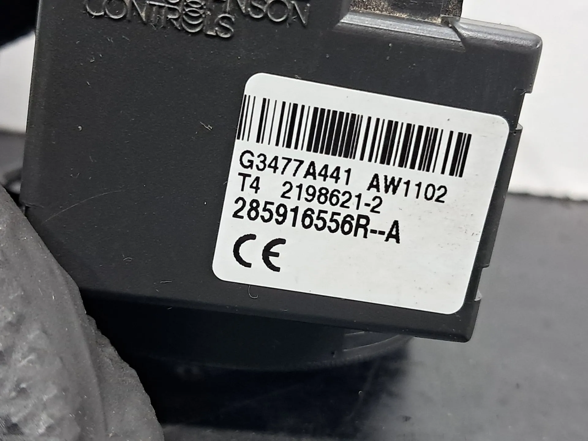 Antena DACIA Sandero II (5S_) Imagem-3