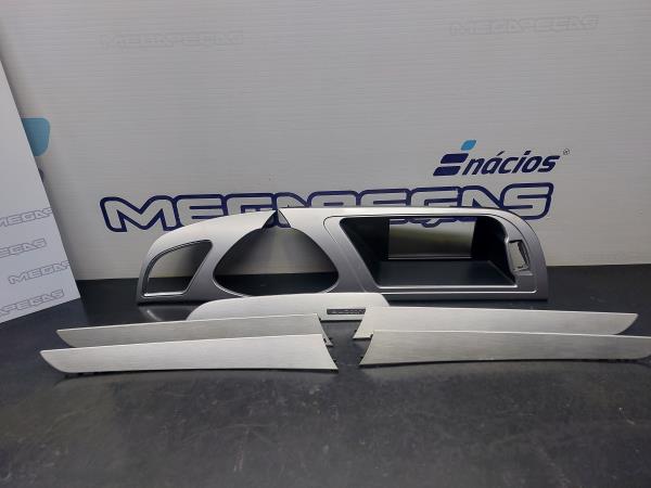 Ensemble de moulures AUDI A4 (8K2, B8)