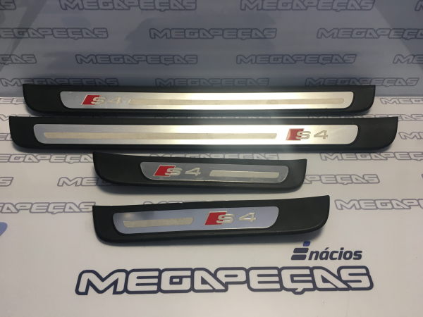 Ensemble de moulures AUDI A4 (8K2, B8)