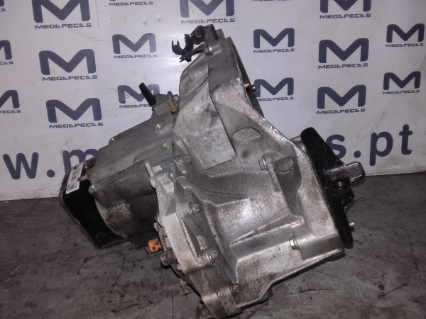 Caixa de velocidades manual RENAULT Clio II Société (SB0/1/2_) Imagem-1