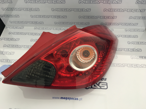 Piloto derecho OPEL Corsa D