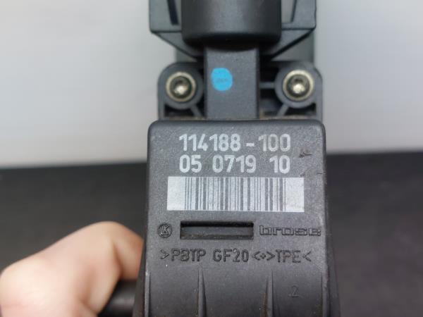 Motor Elevalunas Delantero Izquierdo AUDI A4 Avant (8D5, B5) Imagem-4