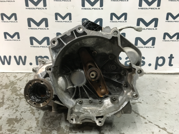 Caixa de velocidades manual VOLKSWAGEN Polo (6R, 6C)