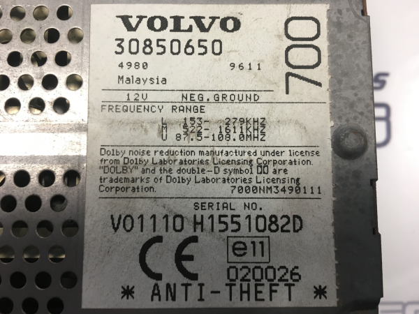 Rádio / auto-rádio VOLVO S40 I (VS) Imagem-1