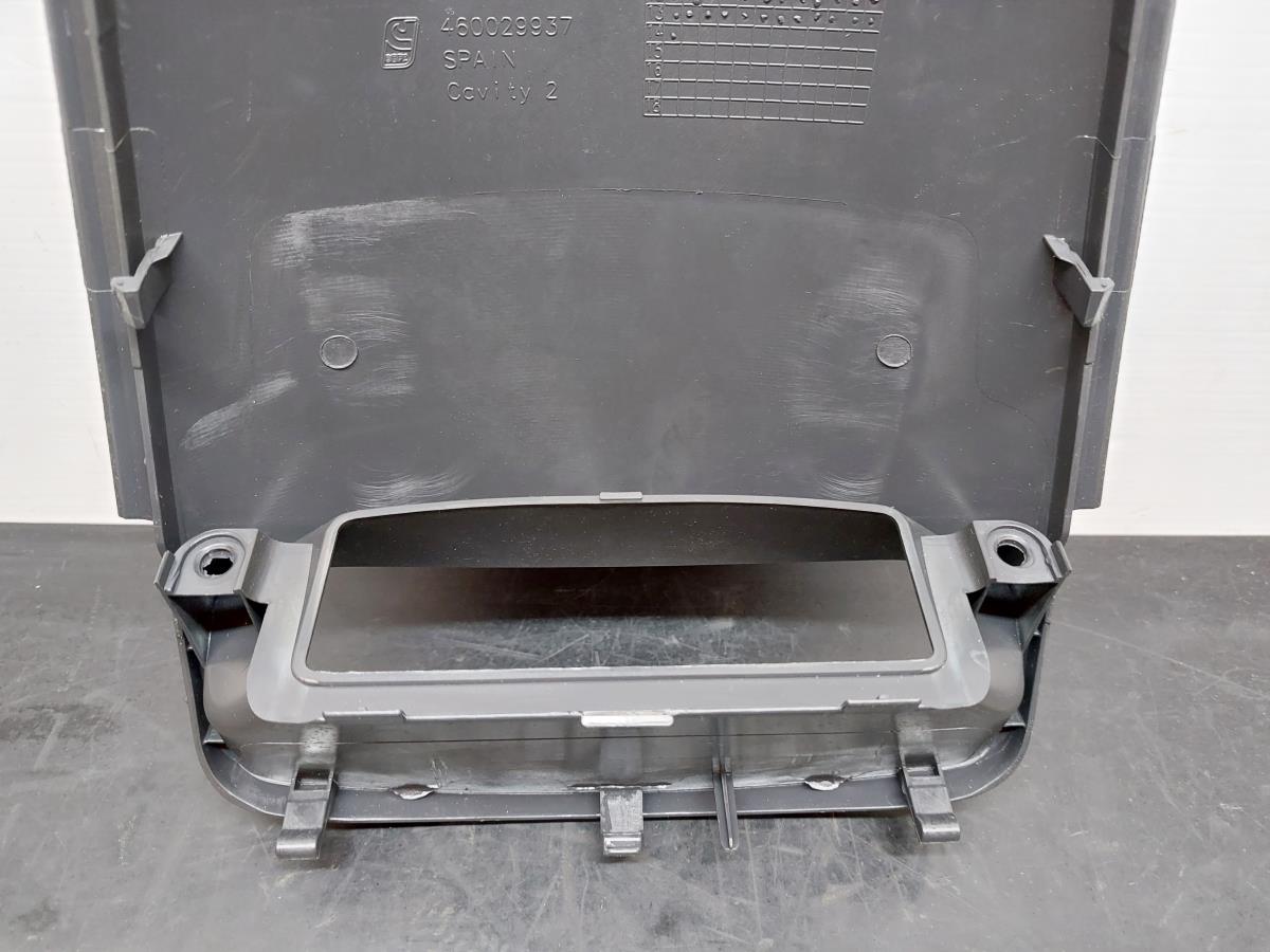 Pièce en plastique générique OPEL Corsa D Imagem-9