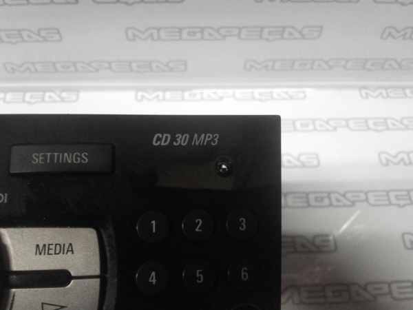 Autoradio OPEL Corsa D Imagem-1