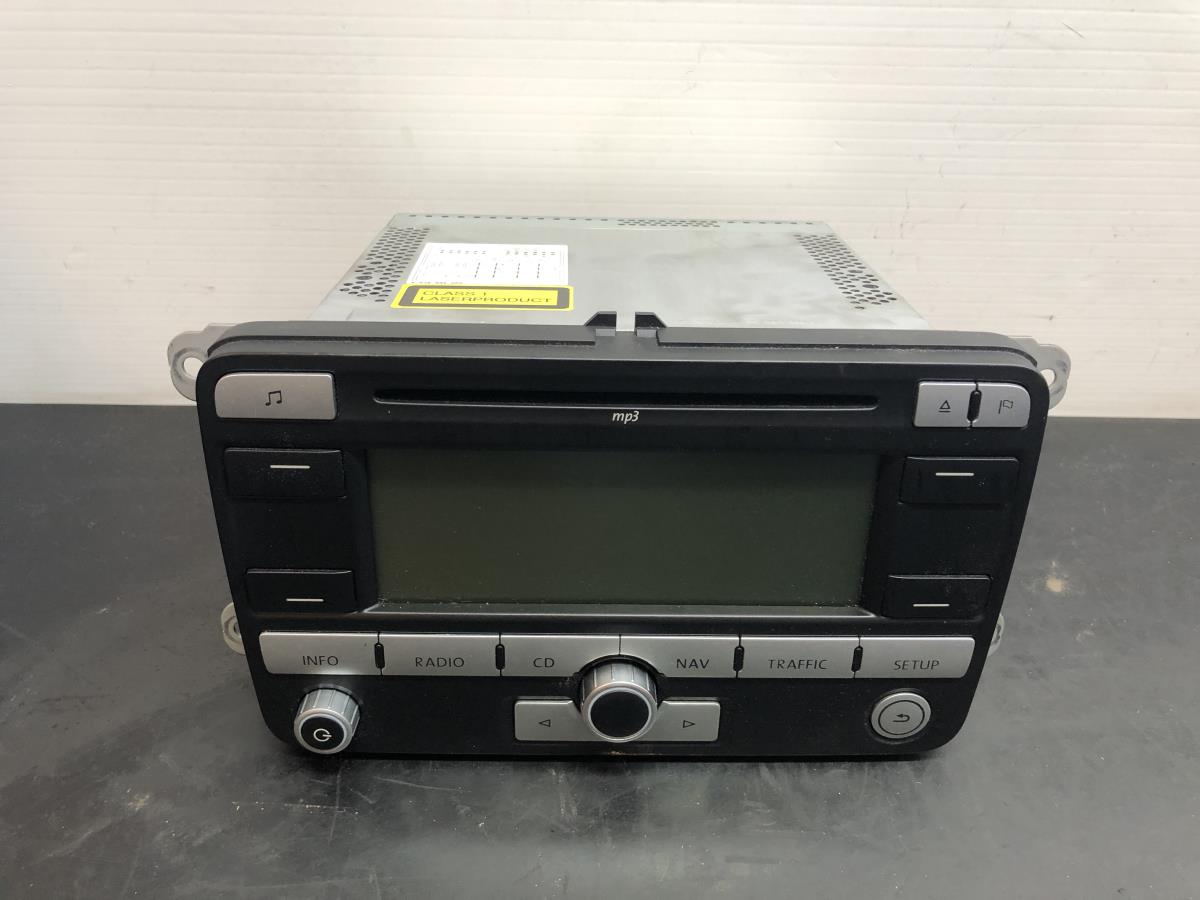 Rádio / auto-rádio VOLKSWAGEN Passat Variant (3C5)