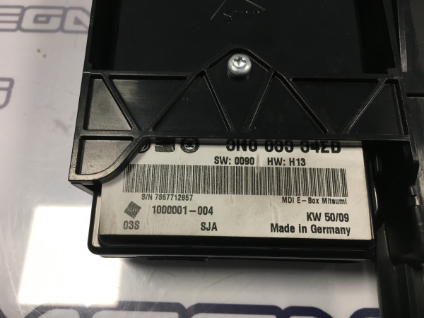 Módulo USB / AUX / IPOD VOLKSWAGEN Golf VI (5K1) Imagem-2