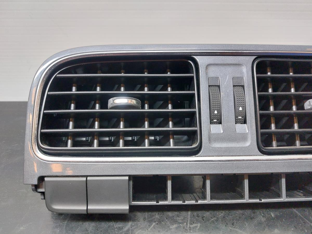 Diffuser / air vent VOLKSWAGEN Polo (6R, 6C) Imagem-2